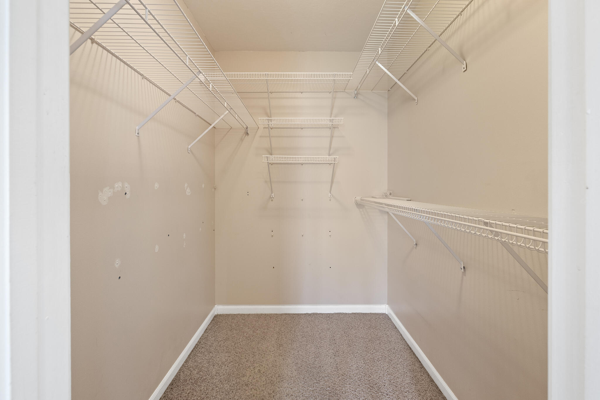 705 South Whippoorwill Drive Property Photo 13
