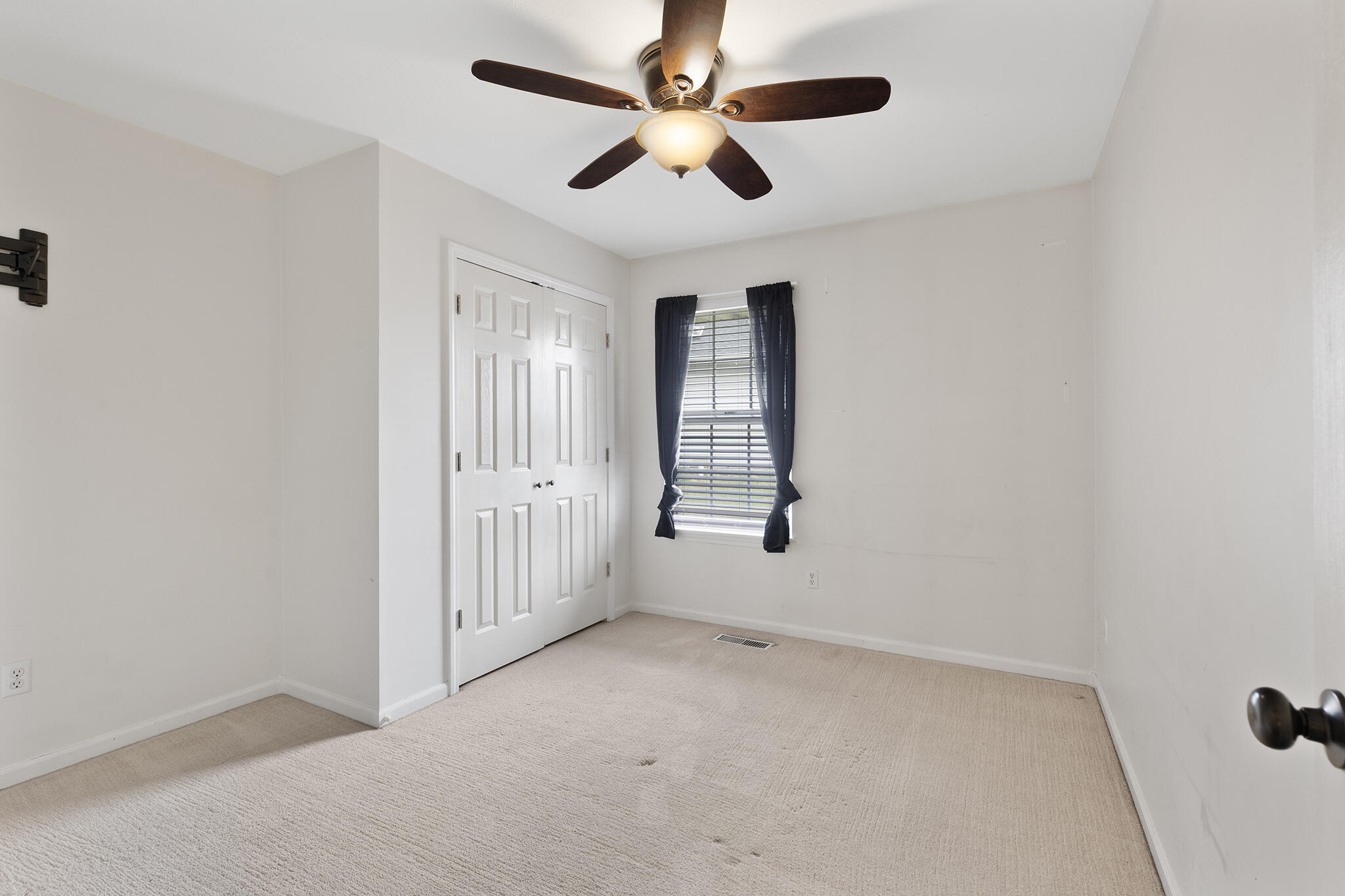 705 South Whippoorwill Drive Property Photo 16