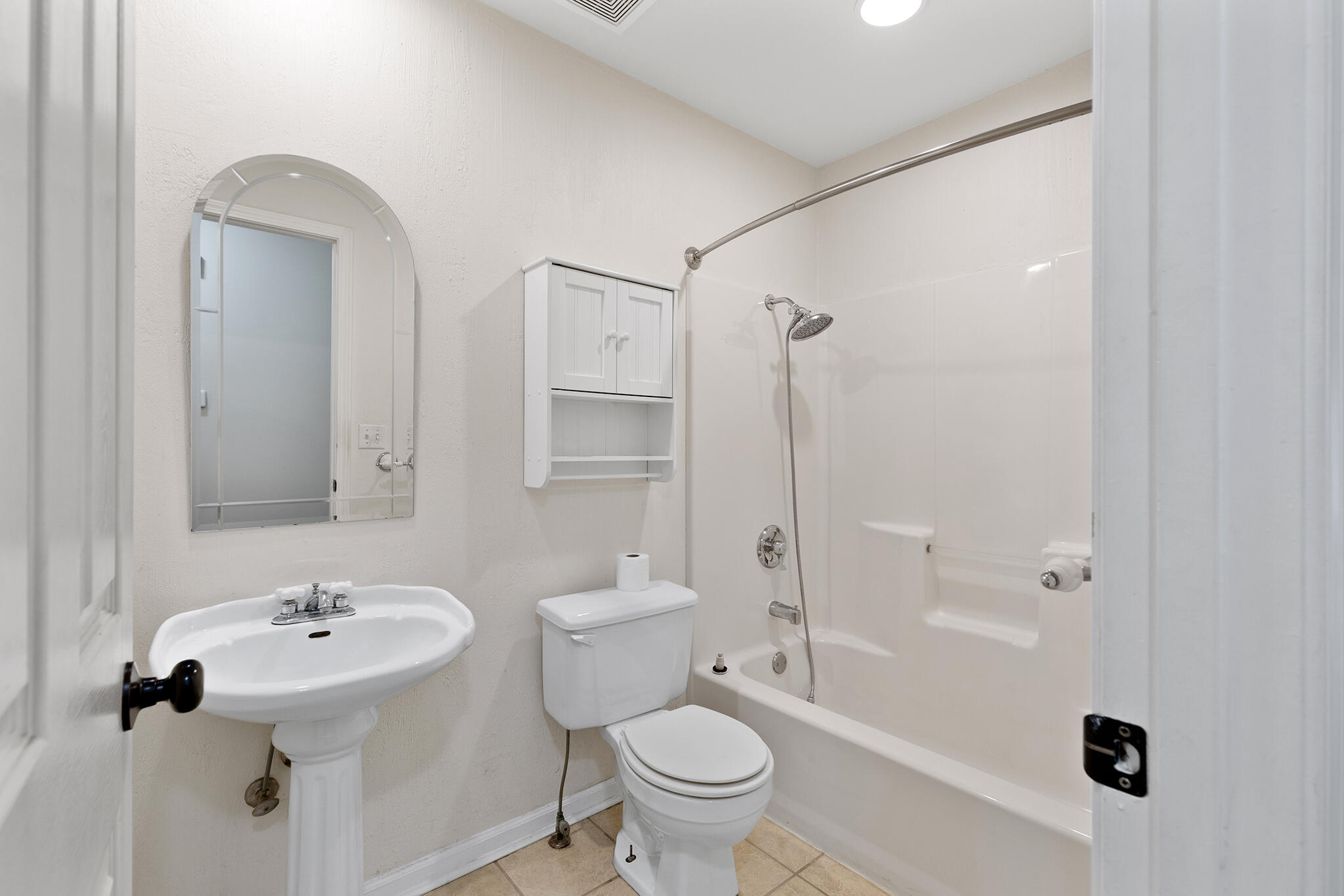 705 South Whippoorwill Drive Property Photo 17