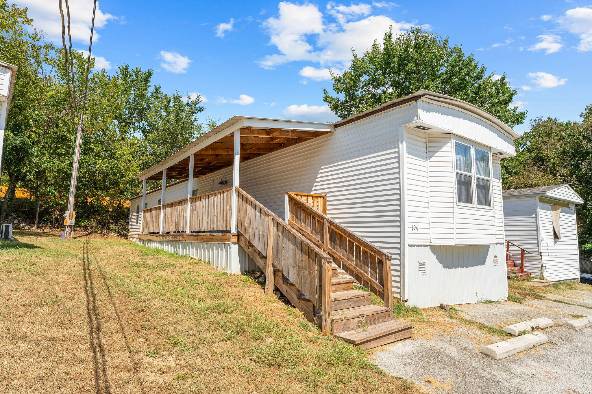000 Aster Circle Property Photo 23