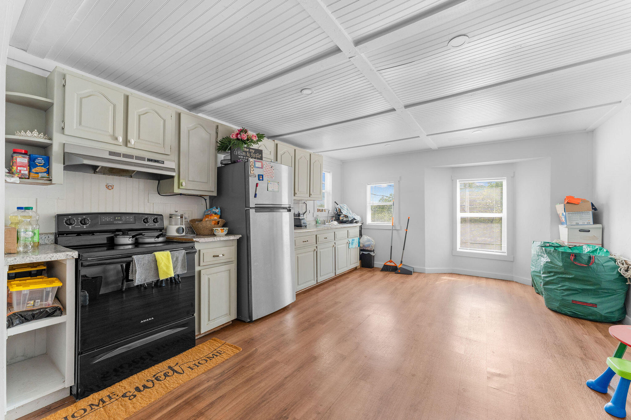 000 Aster Circle Property Photo 33