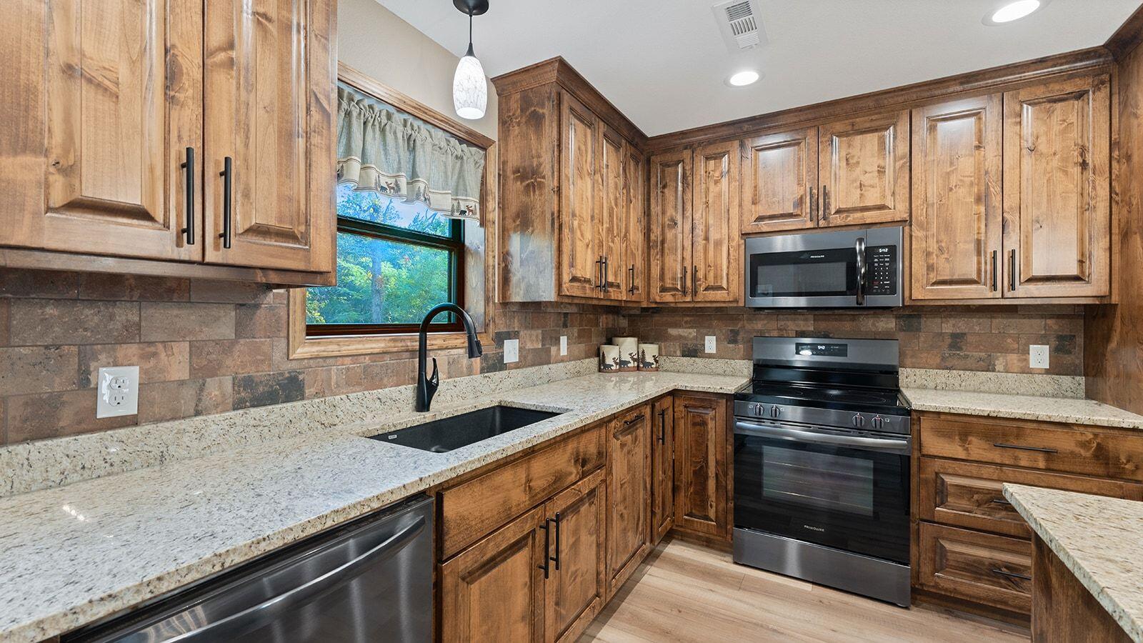 +2374 Upper Mill Creek Road Property Photo 18