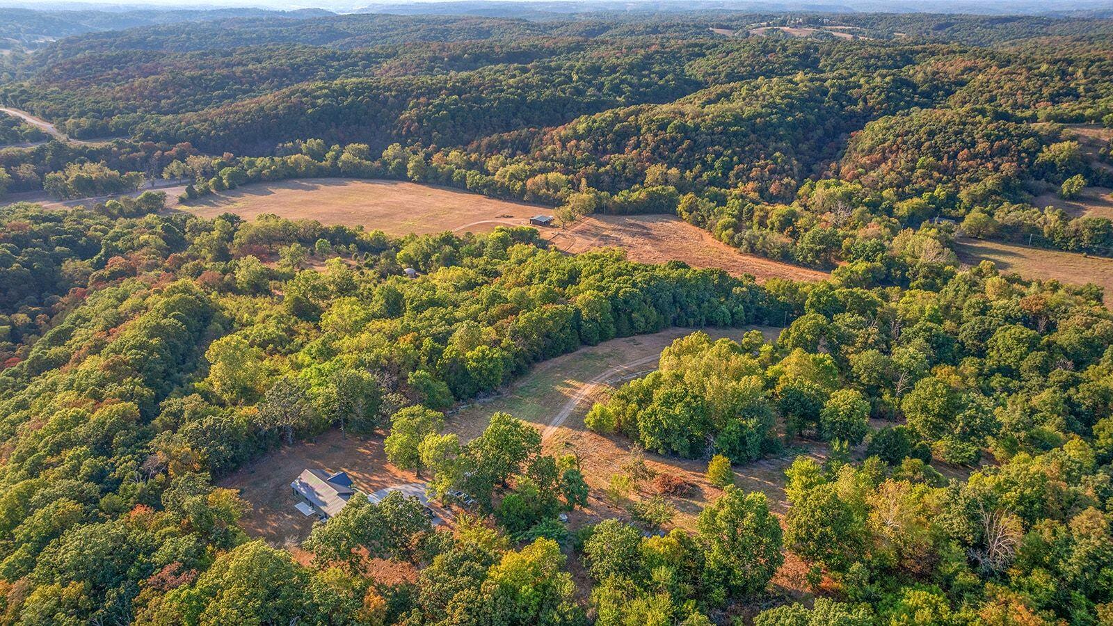 +2374 Upper Mill Creek Road Property Photo 45
