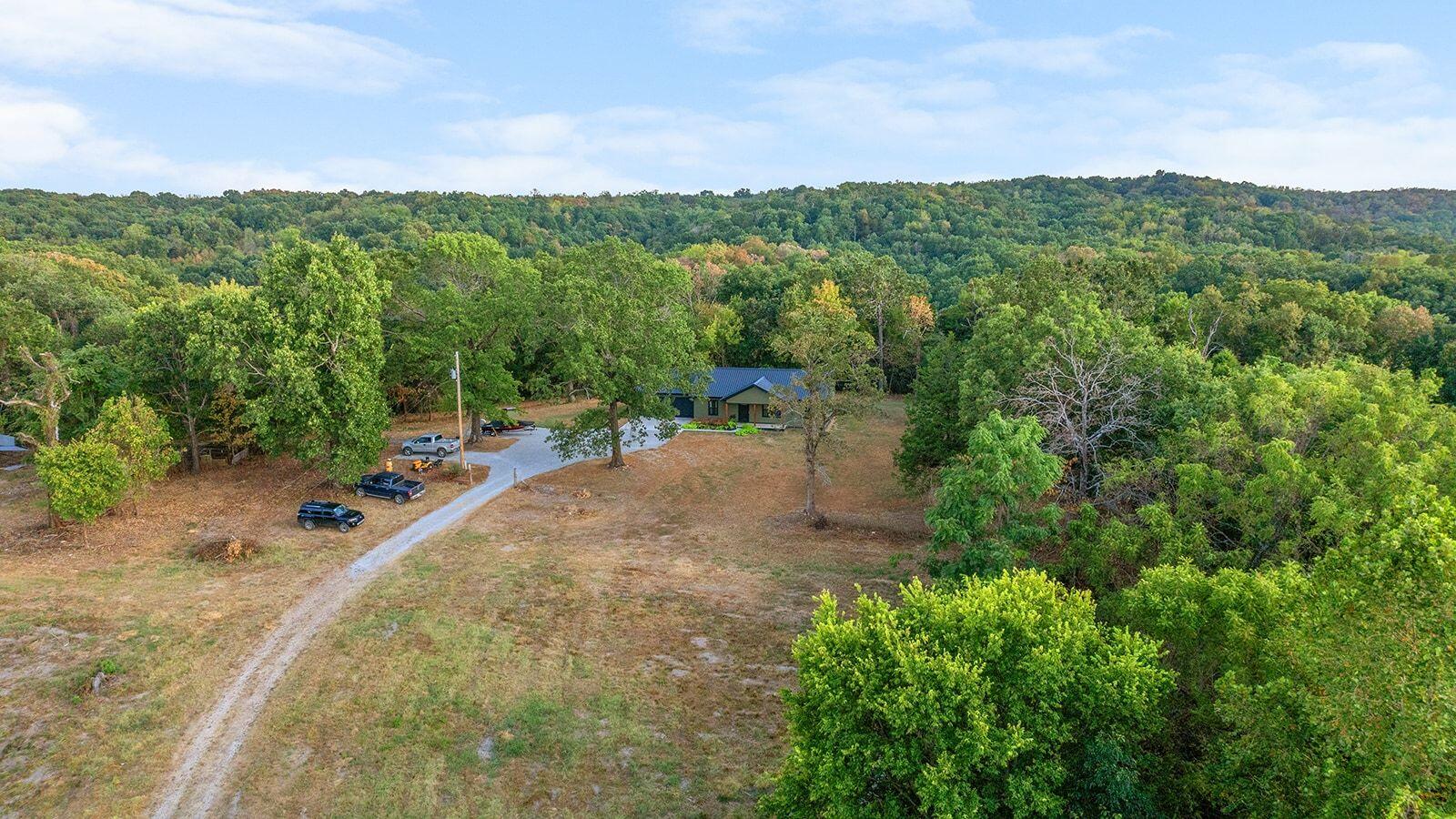 +2374 Upper Mill Creek Road Property Photo 52