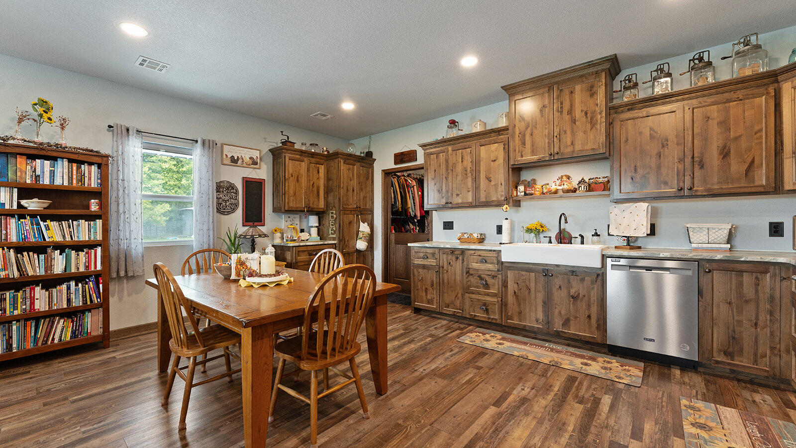 3501 State Highway 37 Property Photo 6