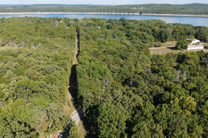 000 Lazy Acres Road Property Photo 13