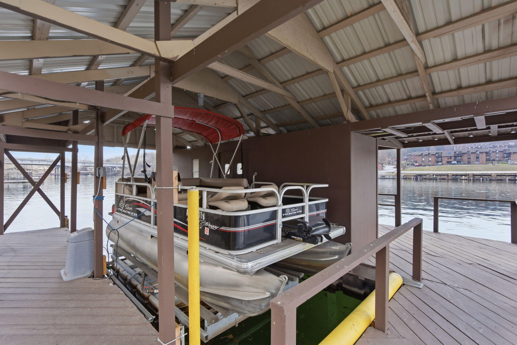 806 Sunset Road Property Photo 43
