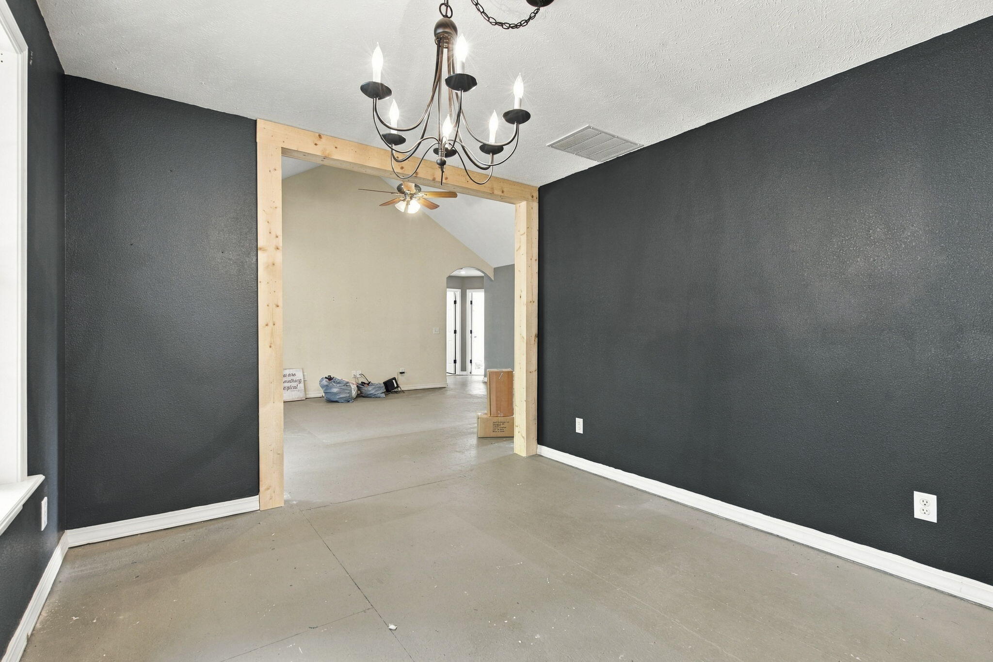 809 South 14th Avenue Property Photo 11