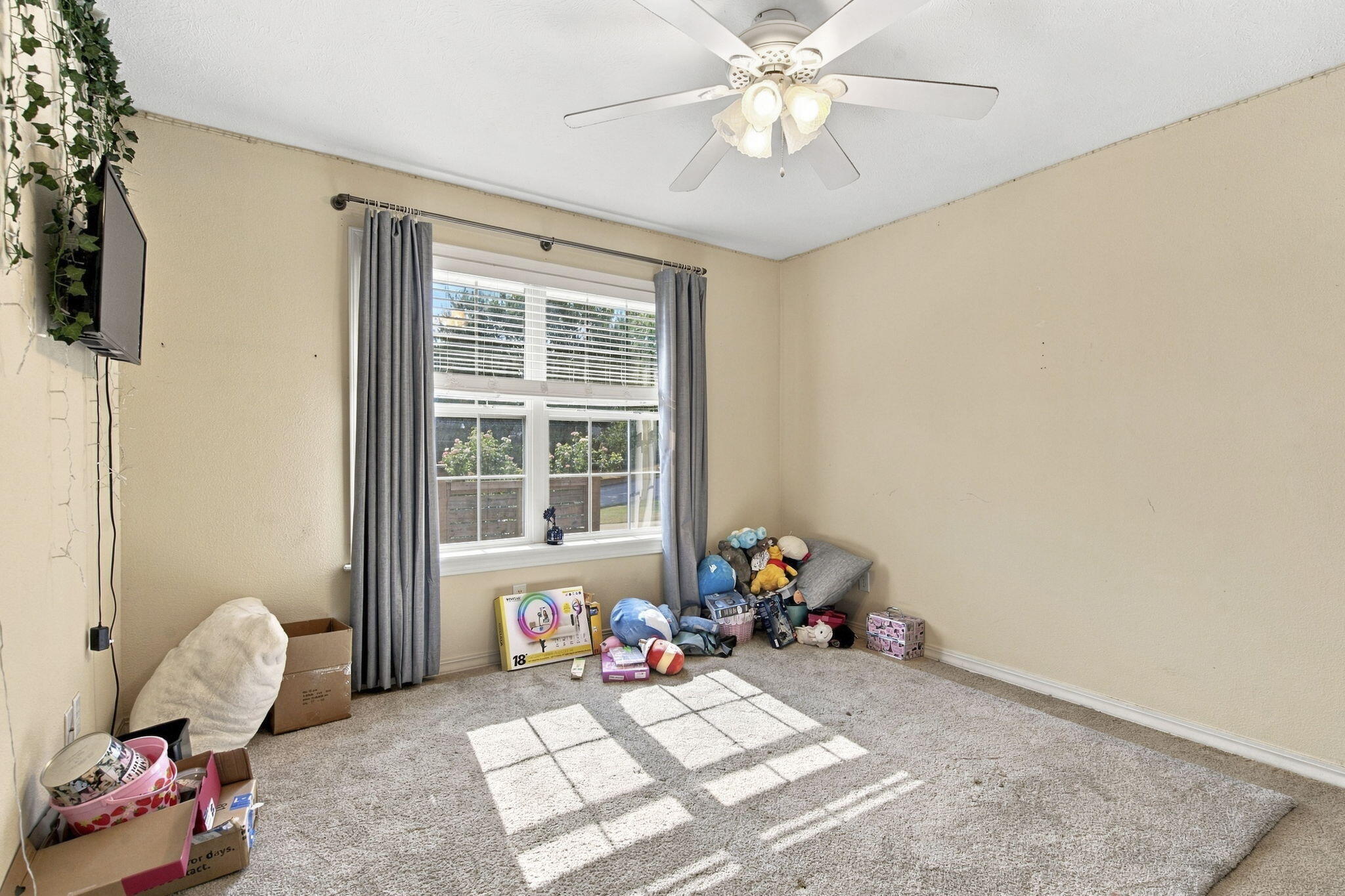 809 South 14th Avenue Property Photo 19