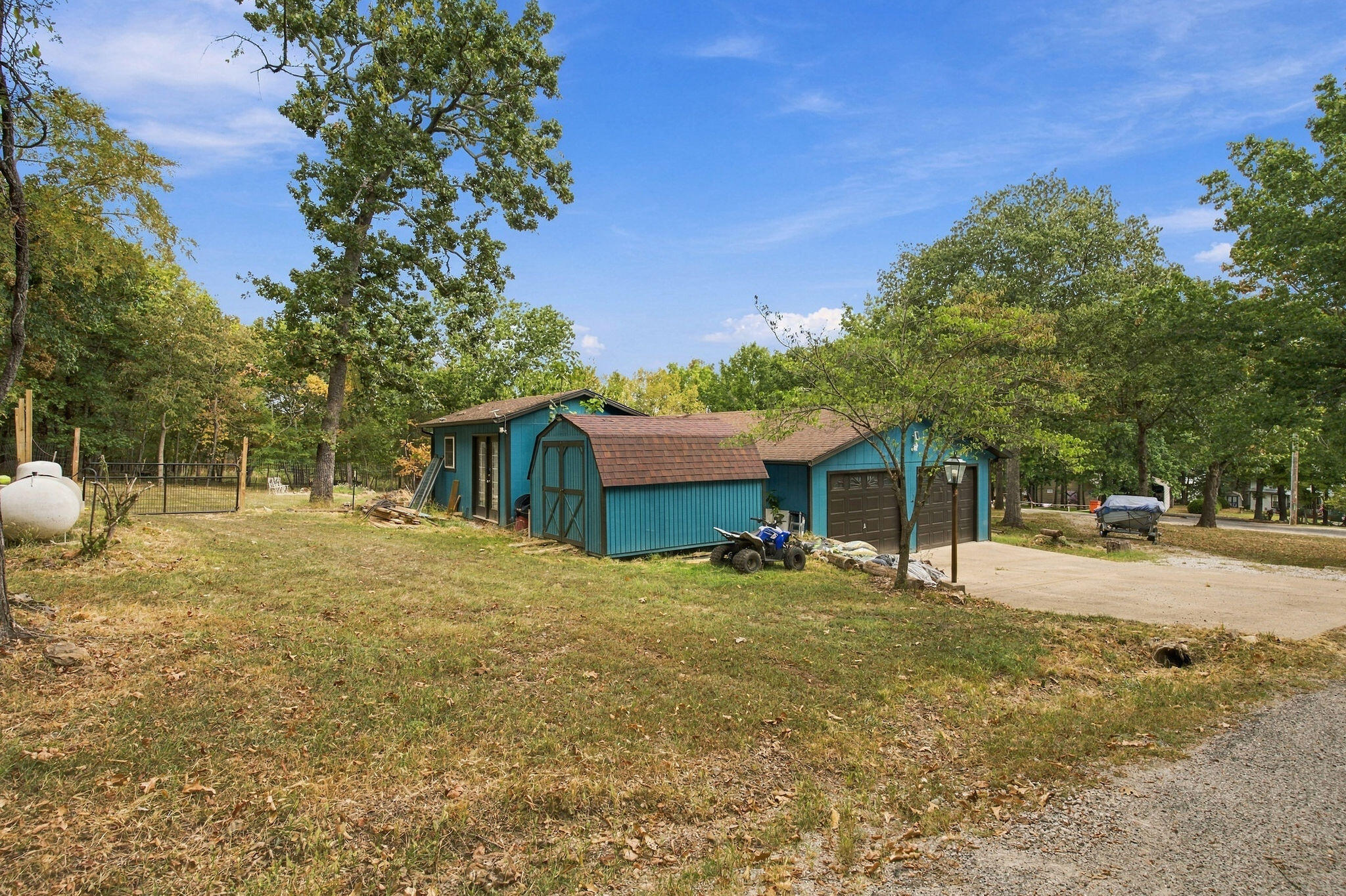23100 East Mockingbird Drive Property Photo 39