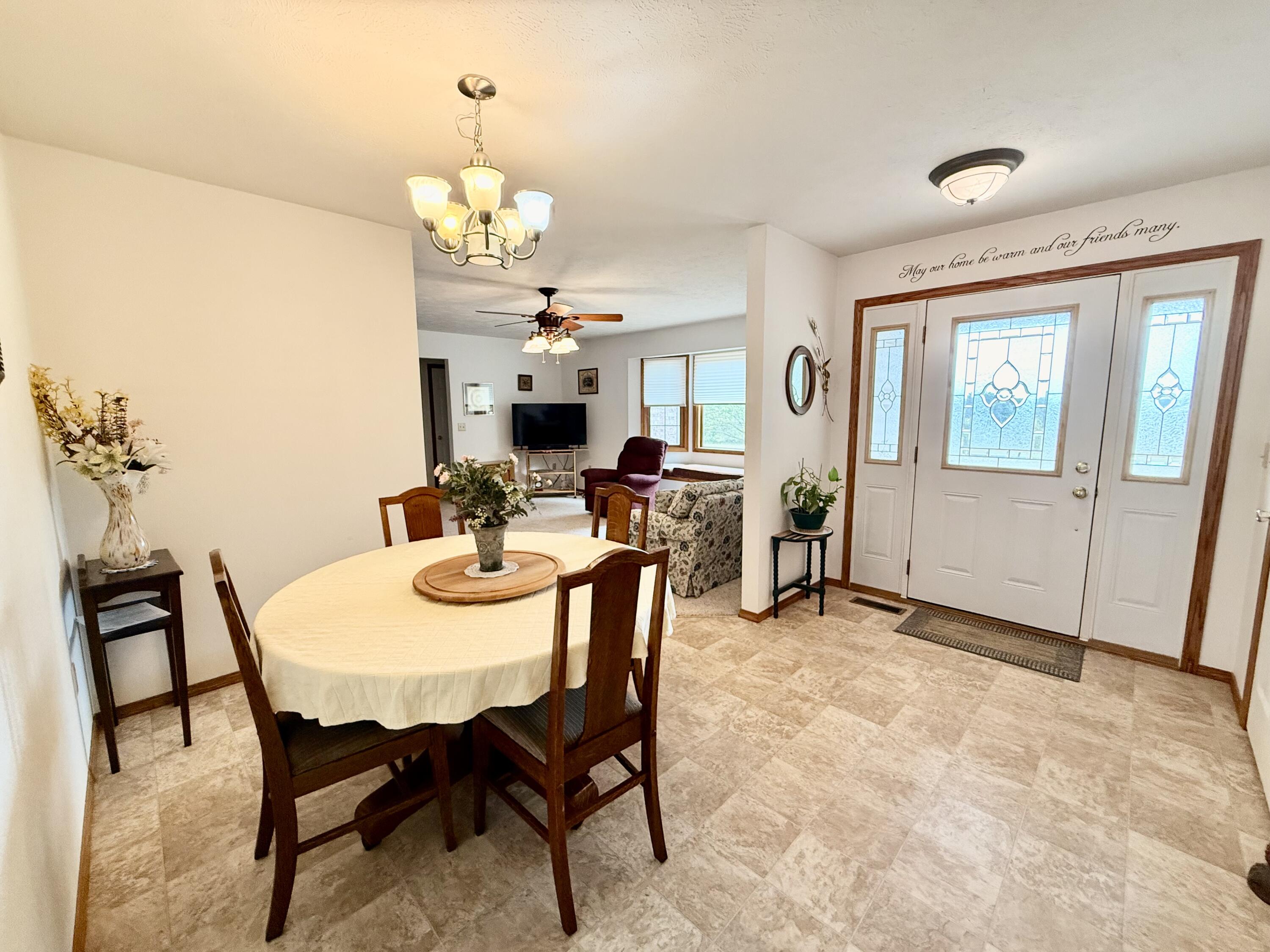 3015 Pool Drive Property Photo 12