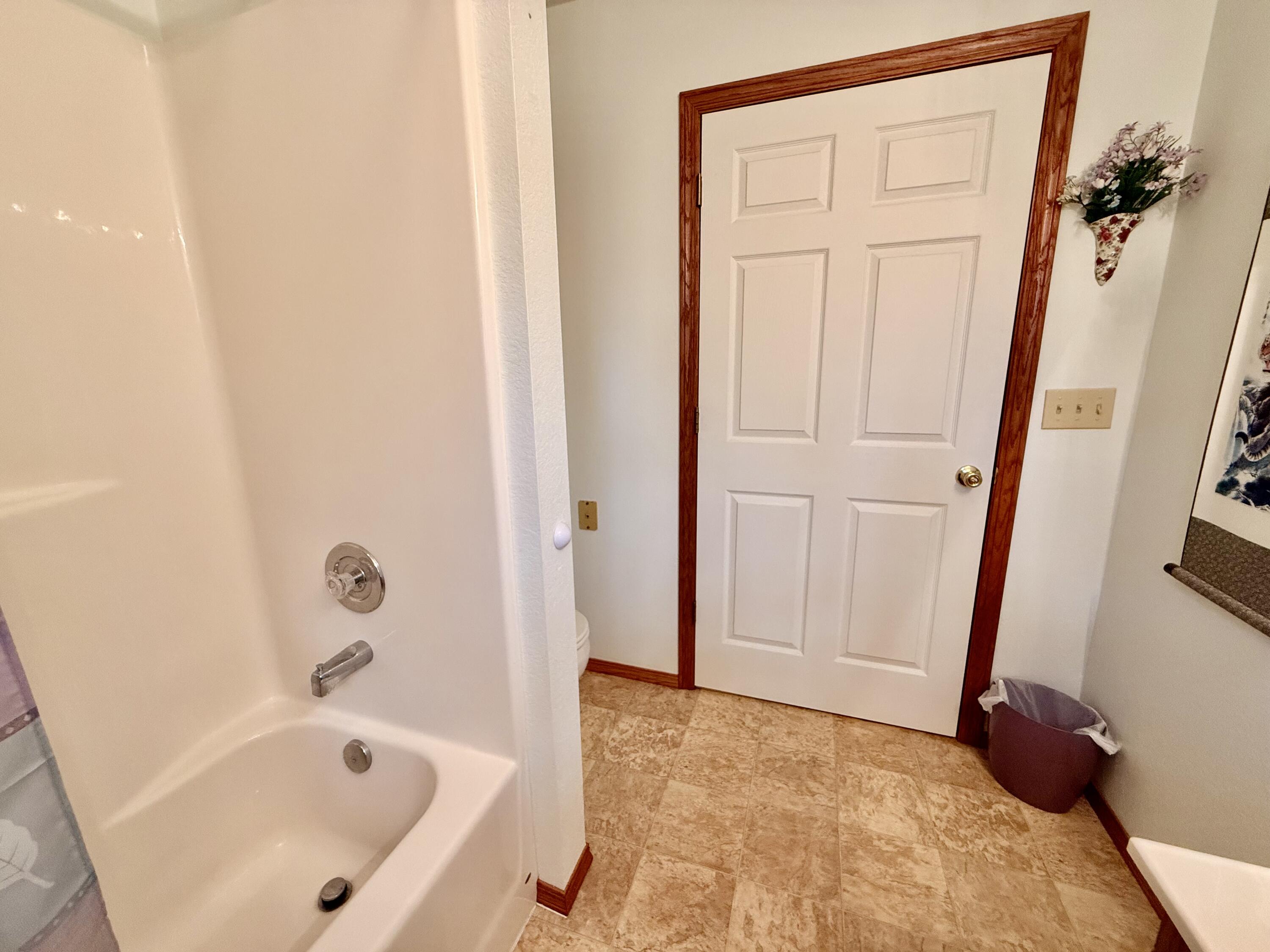 3015 Pool Drive Property Photo 21