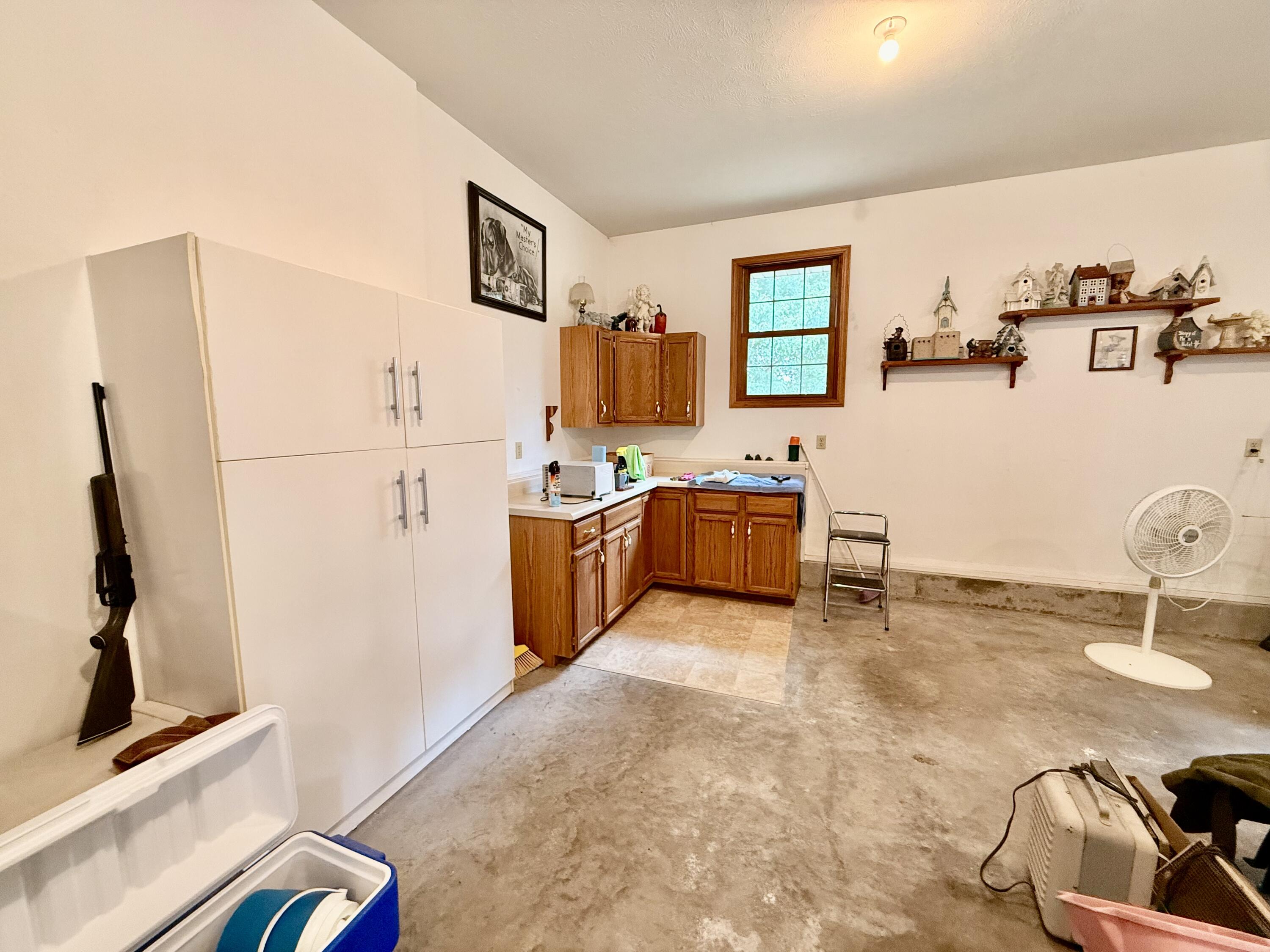 3015 Pool Drive Property Photo 30
