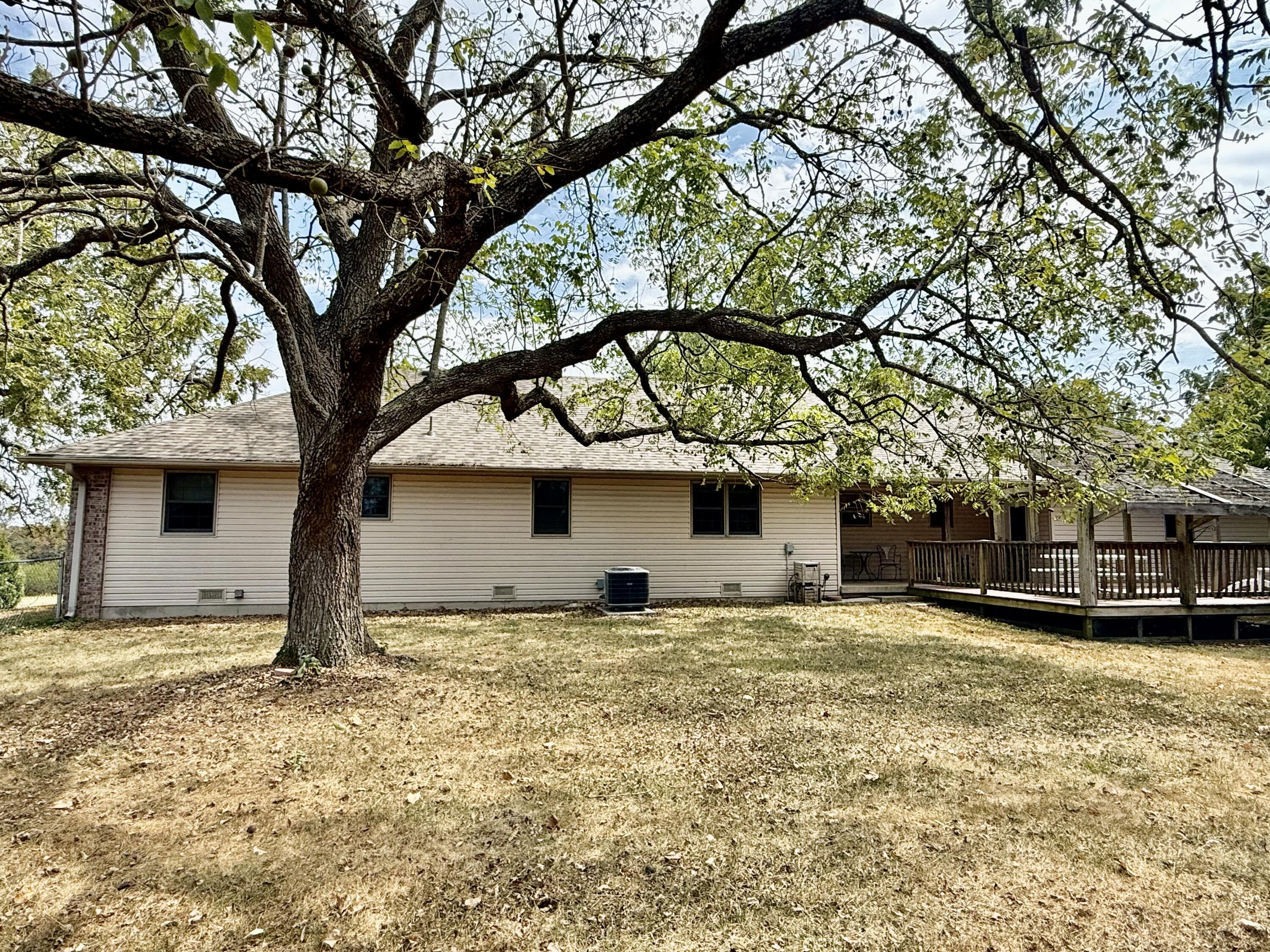 3015 Pool Drive Property Photo 33