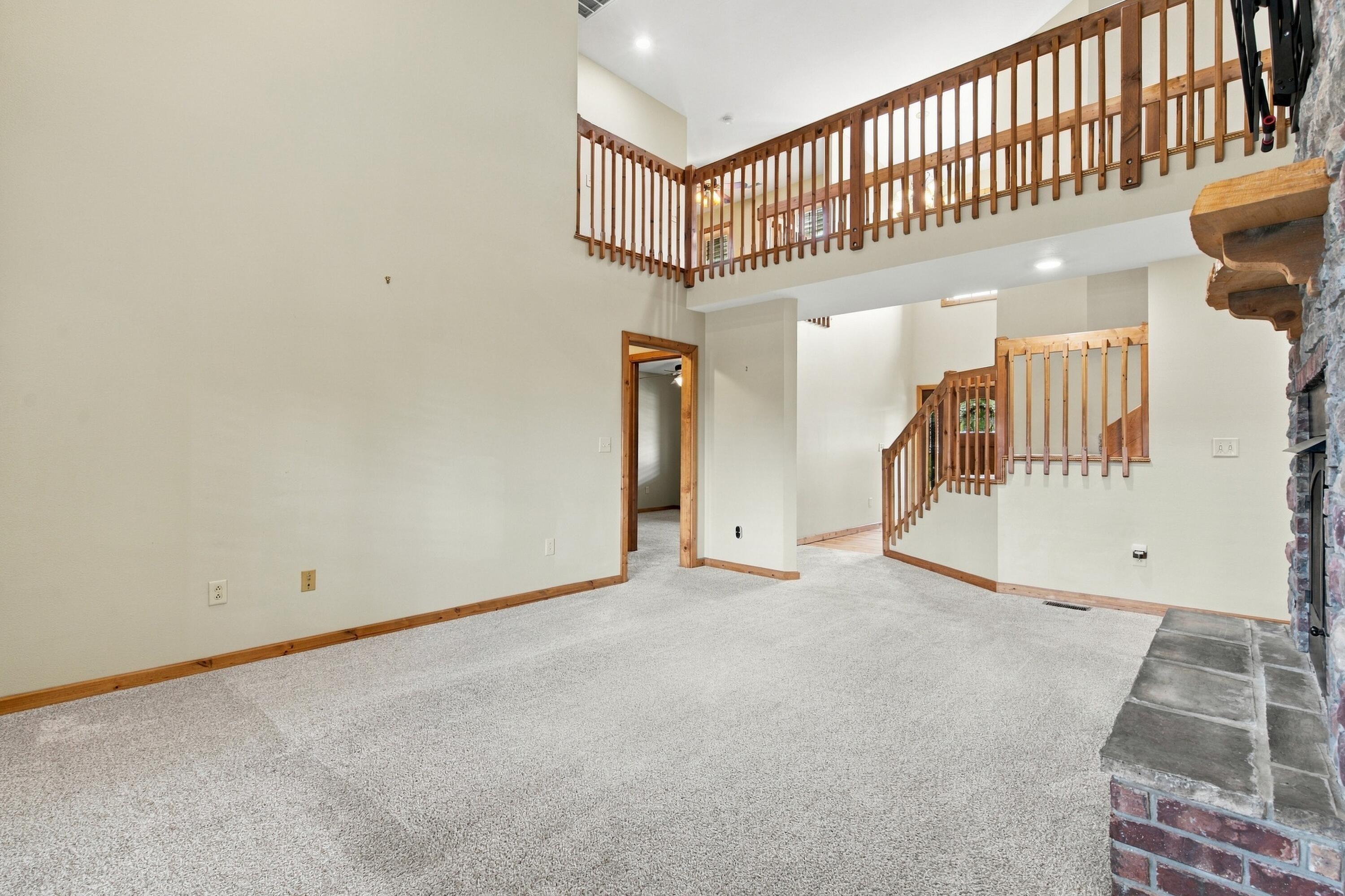 144 Elmview Drive Property Photo 18