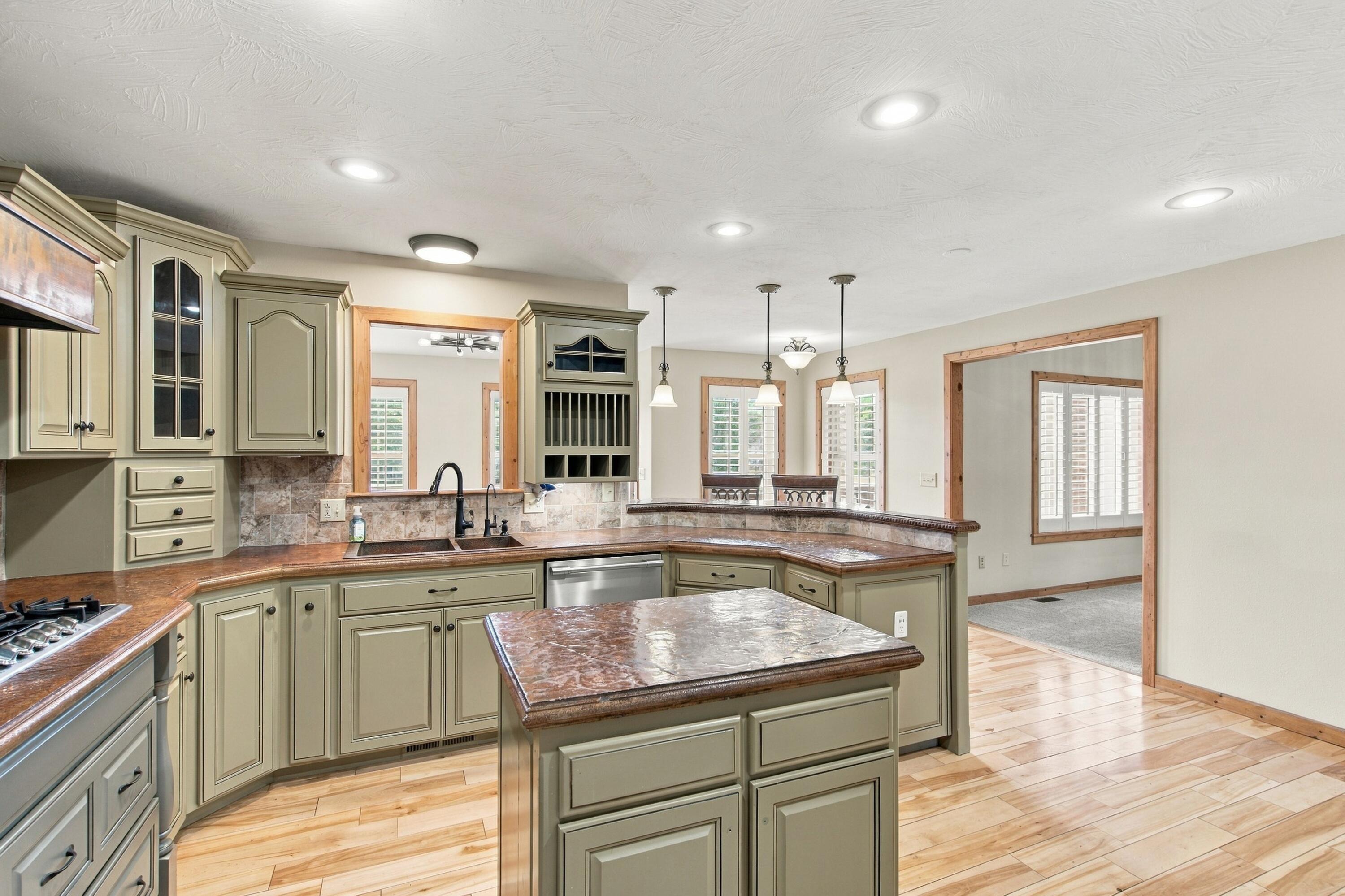144 Elmview Drive Property Photo 25