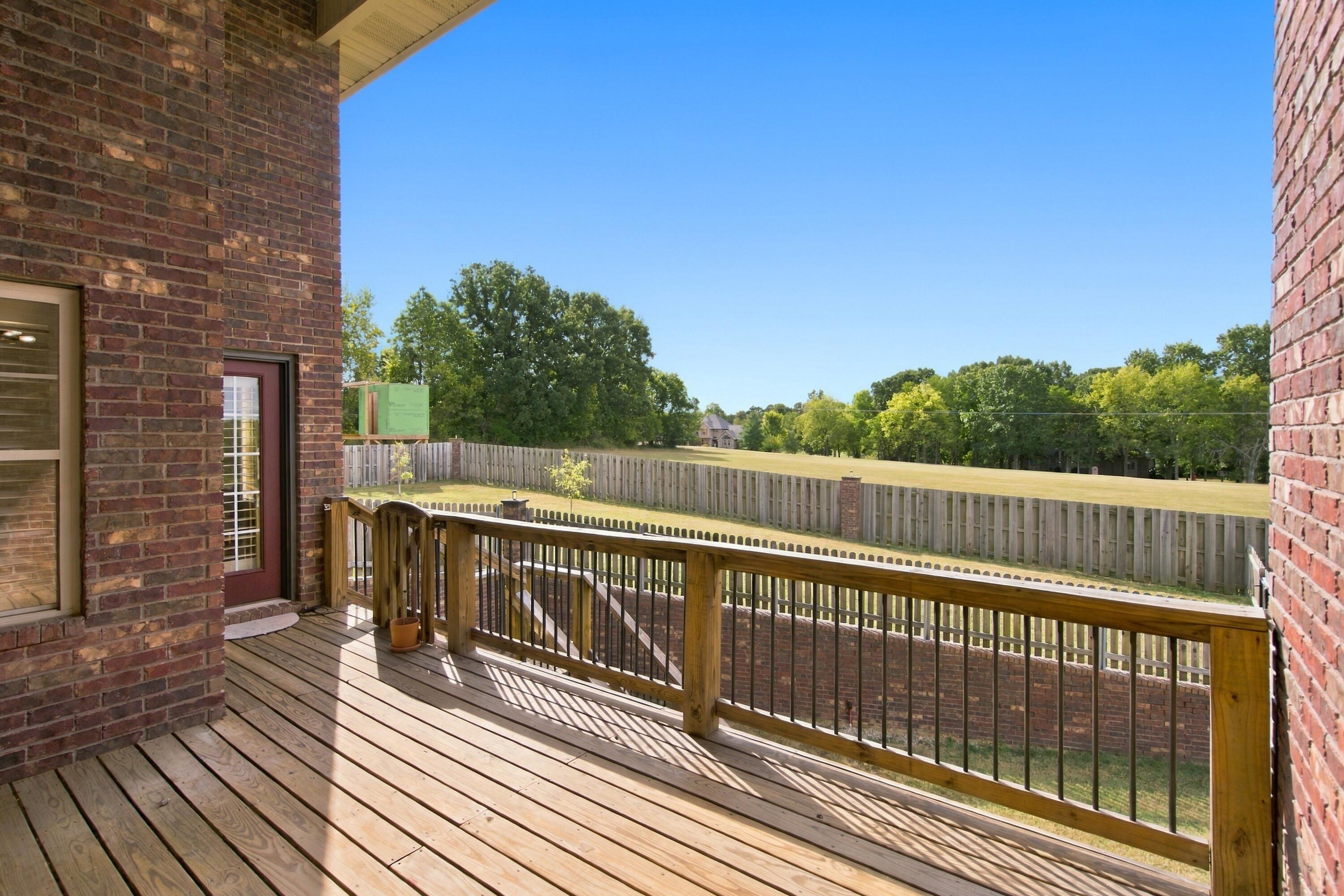 144 Elmview Drive Property Photo 29