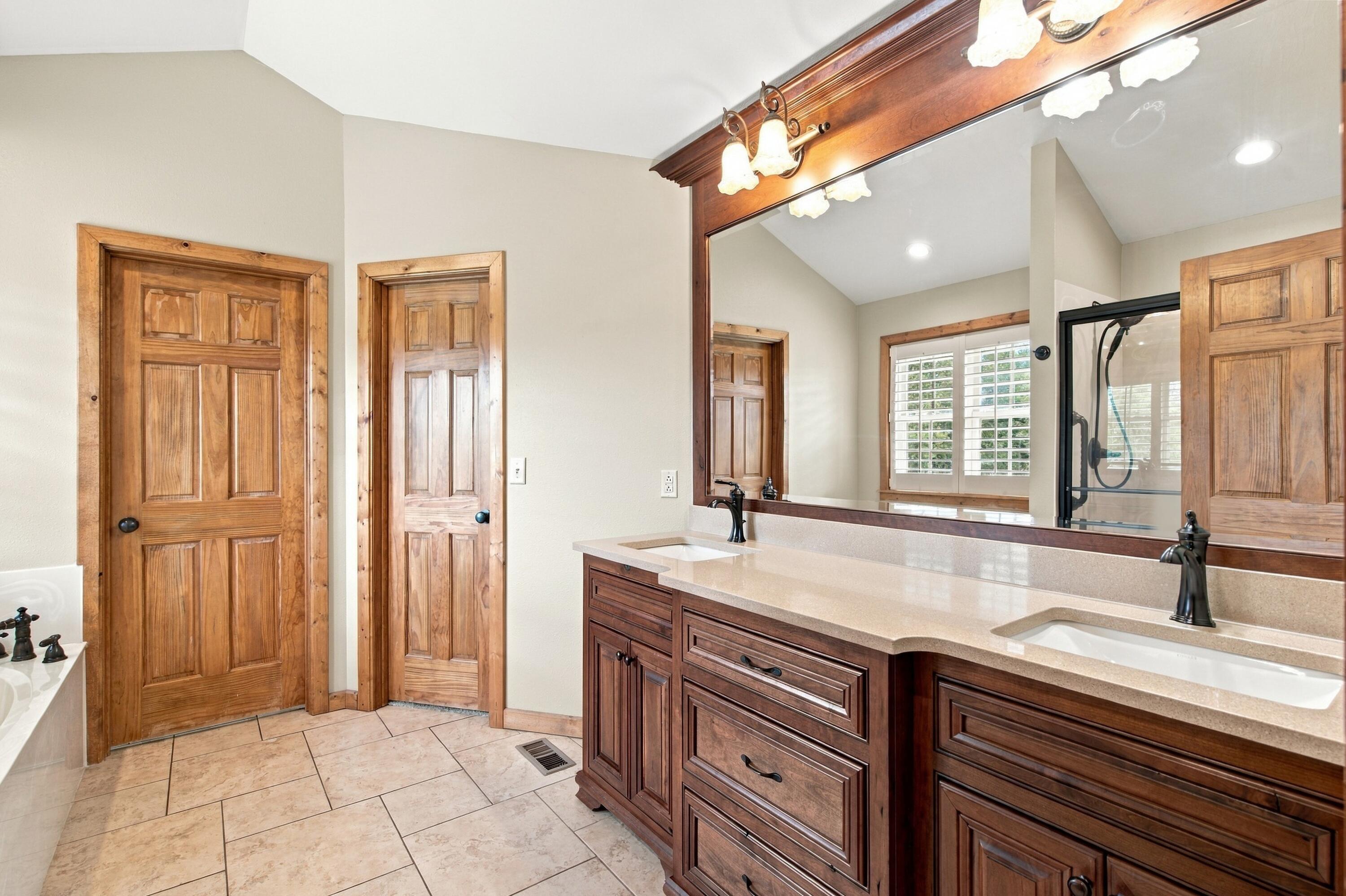 144 Elmview Drive Property Photo 34