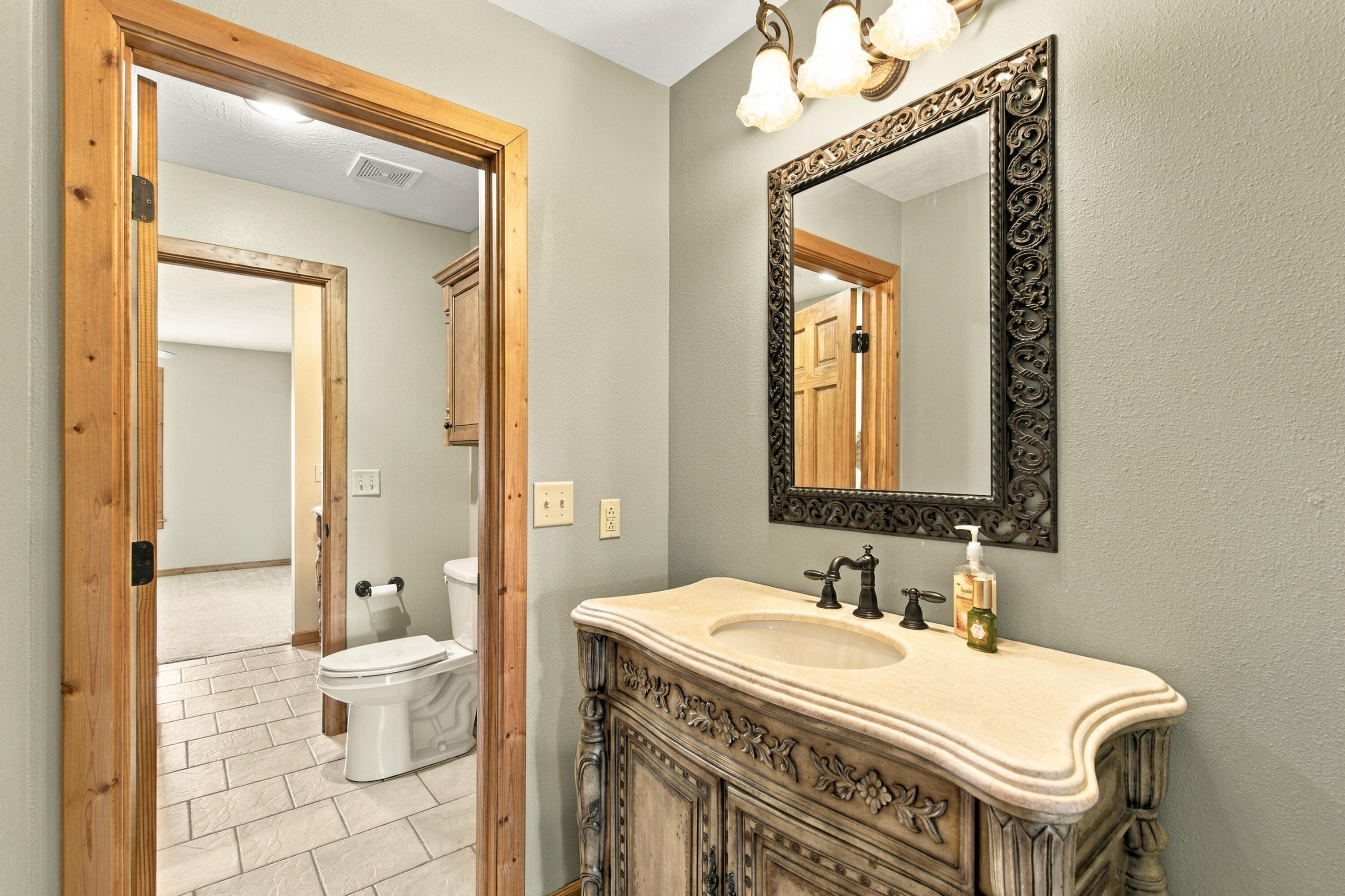 144 Elmview Drive Property Photo 43