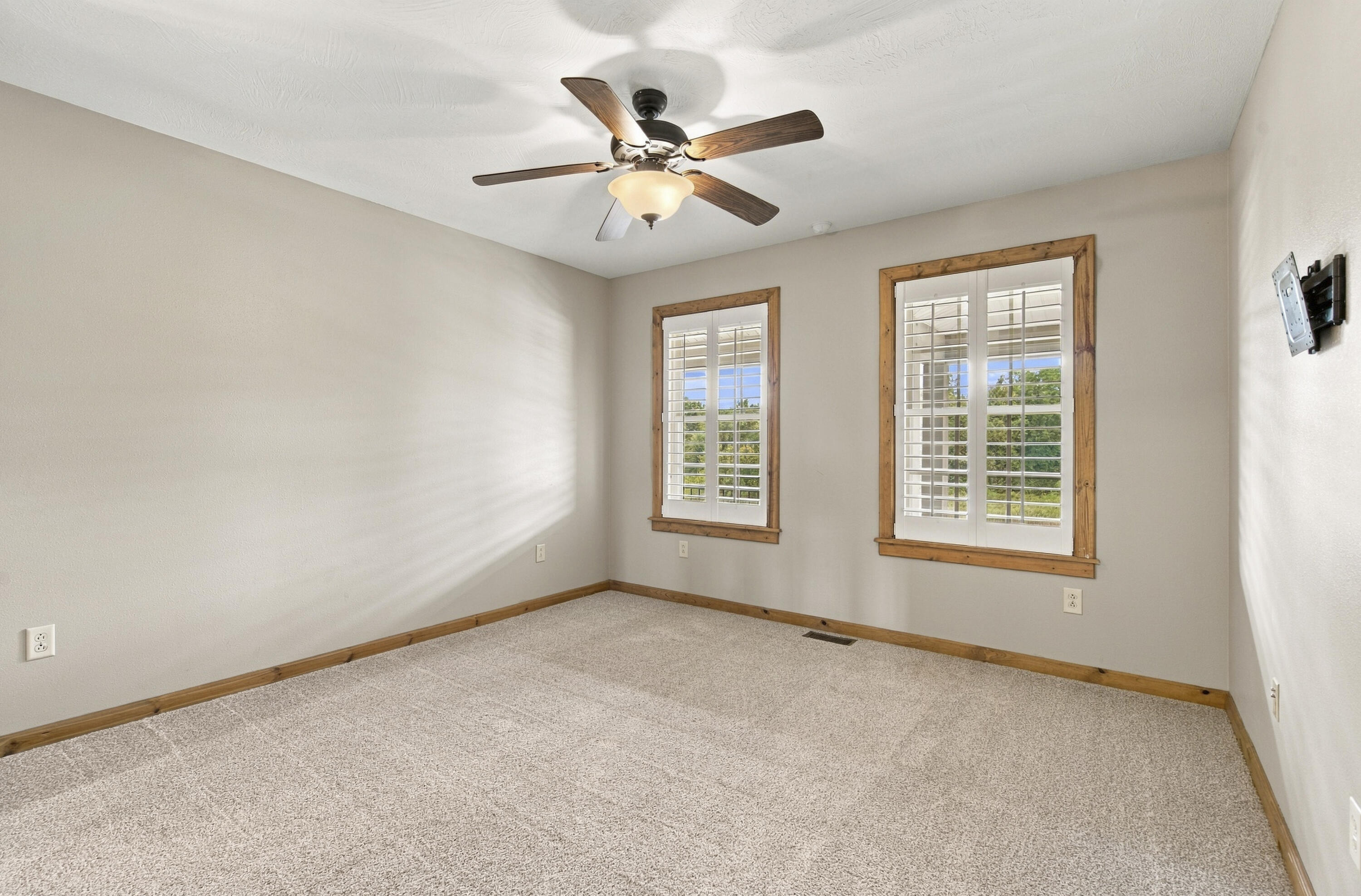 144 Elmview Drive Property Photo 51