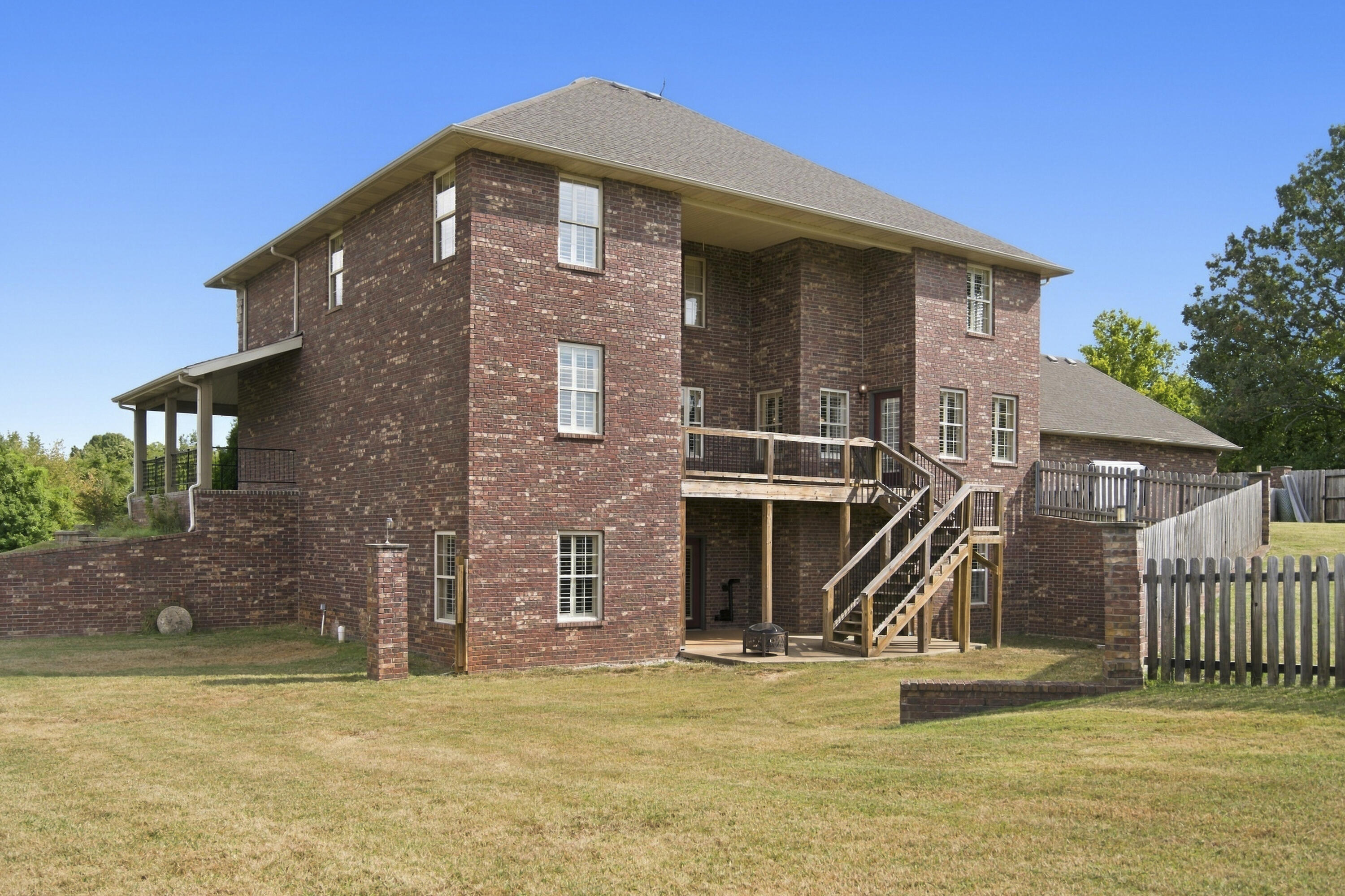 144 Elmview Drive Property Photo 72
