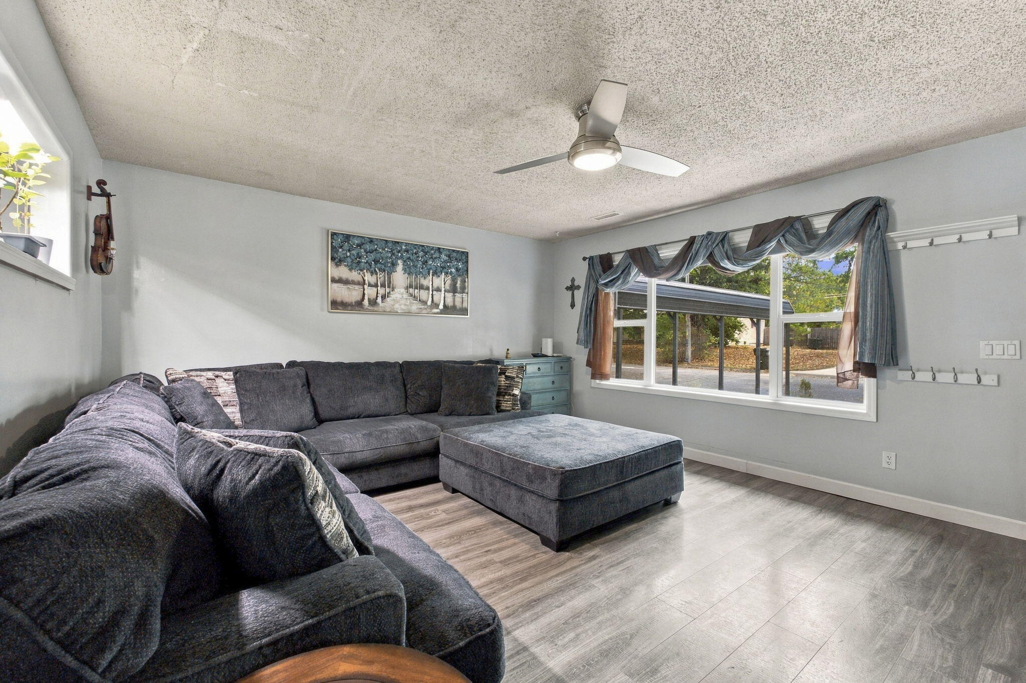 1501 Ford Drive Property Photo 6
