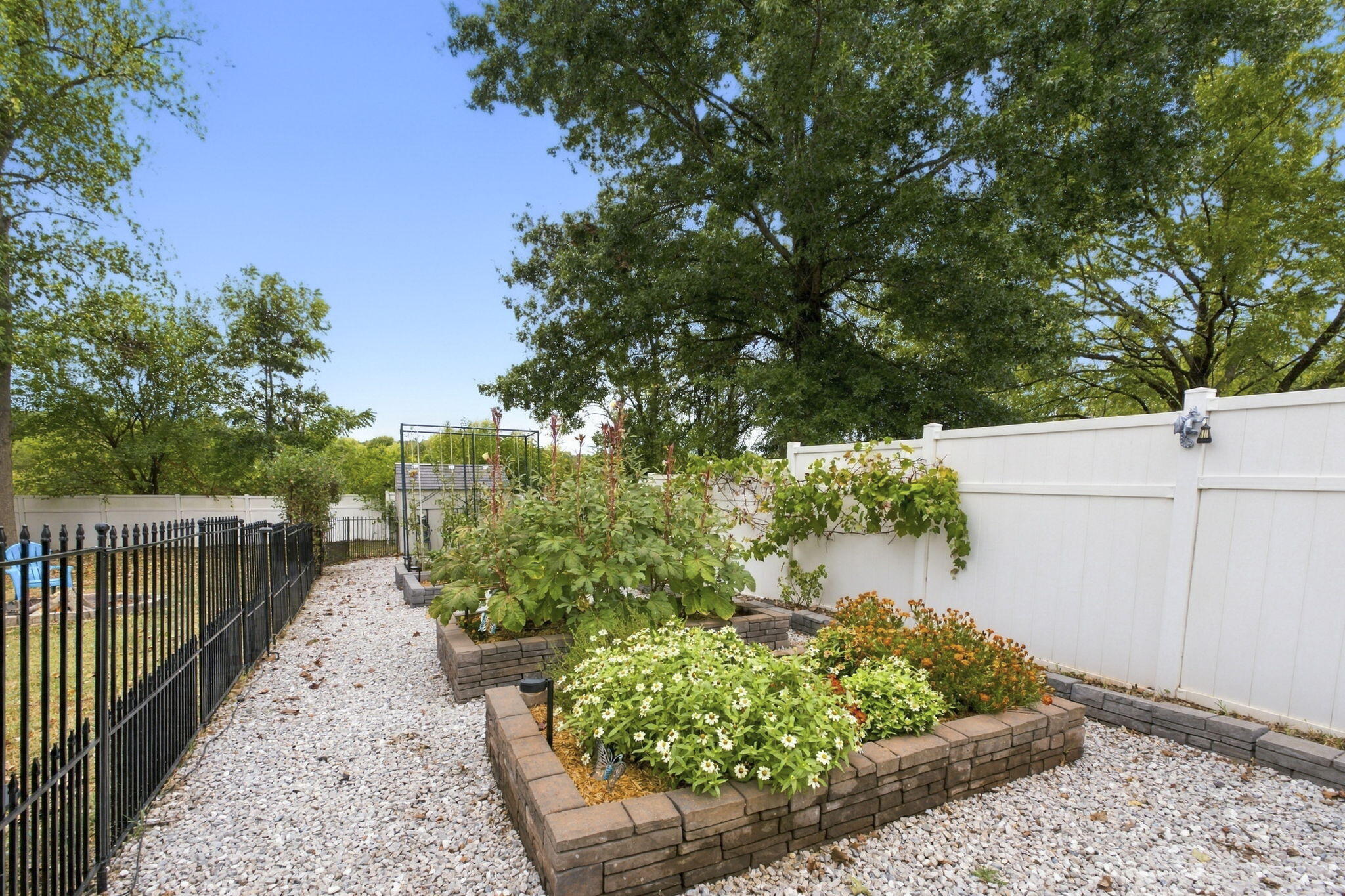 1501 Ford Drive Property Photo 27