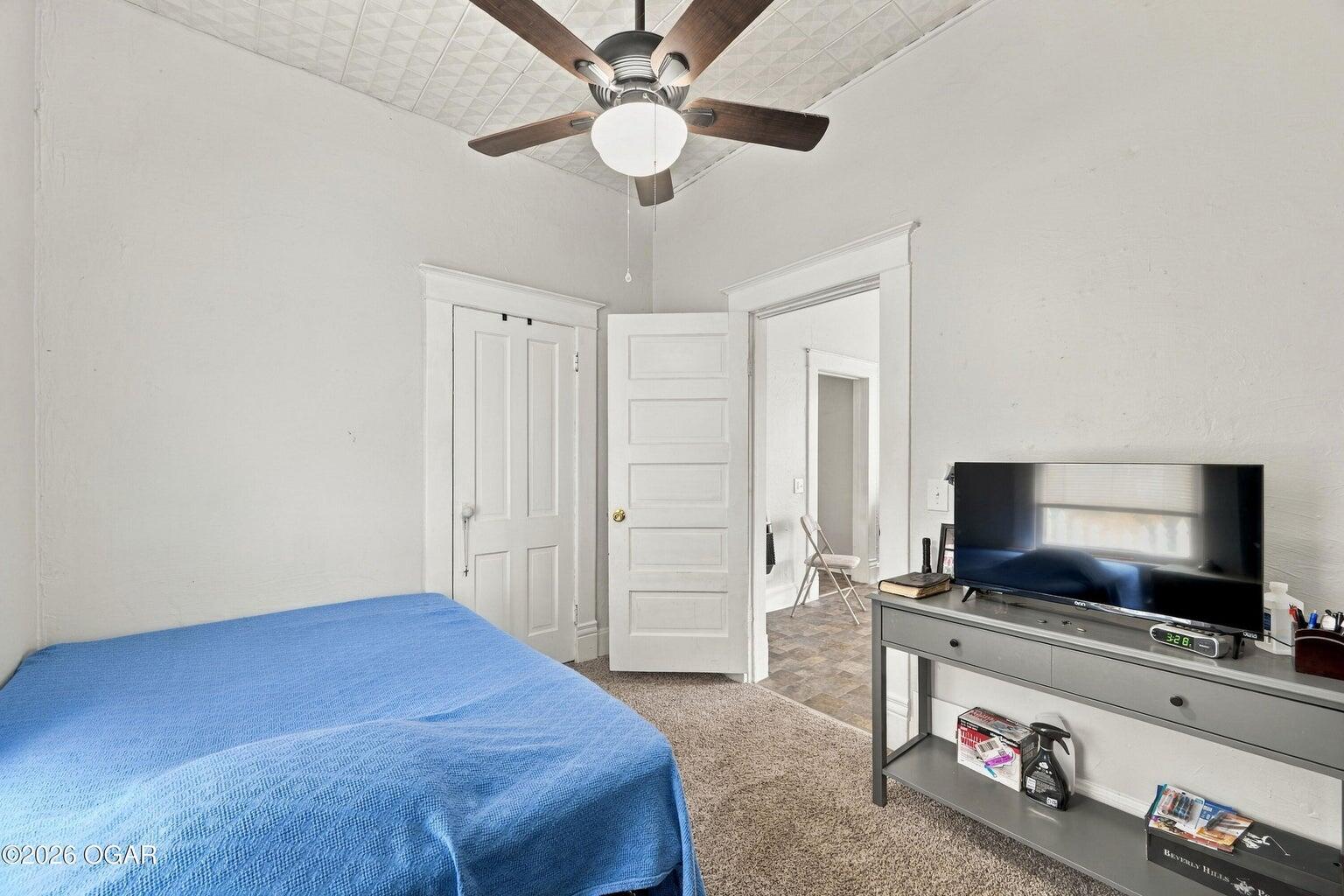 303 Ottawa Street Property Photo 14