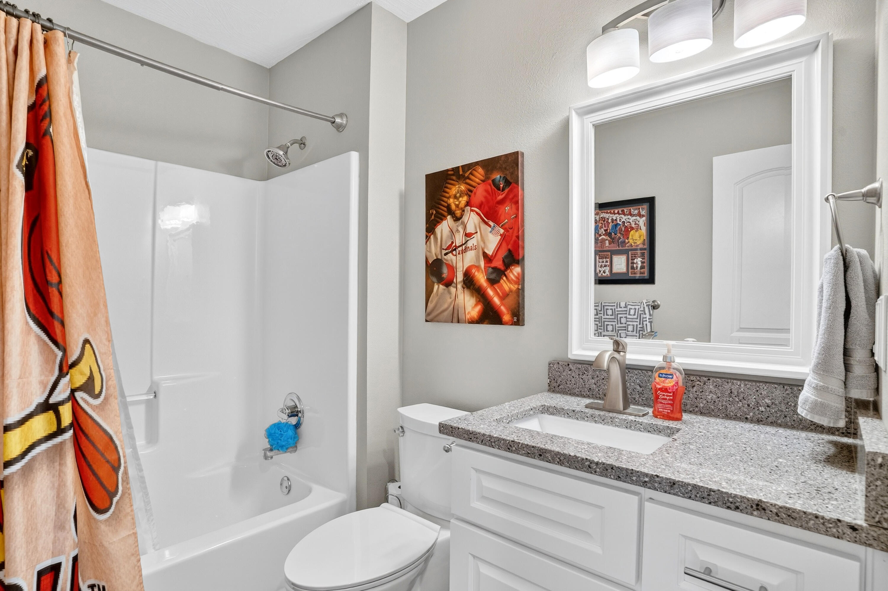 700 West Osage Street Property Photo 23