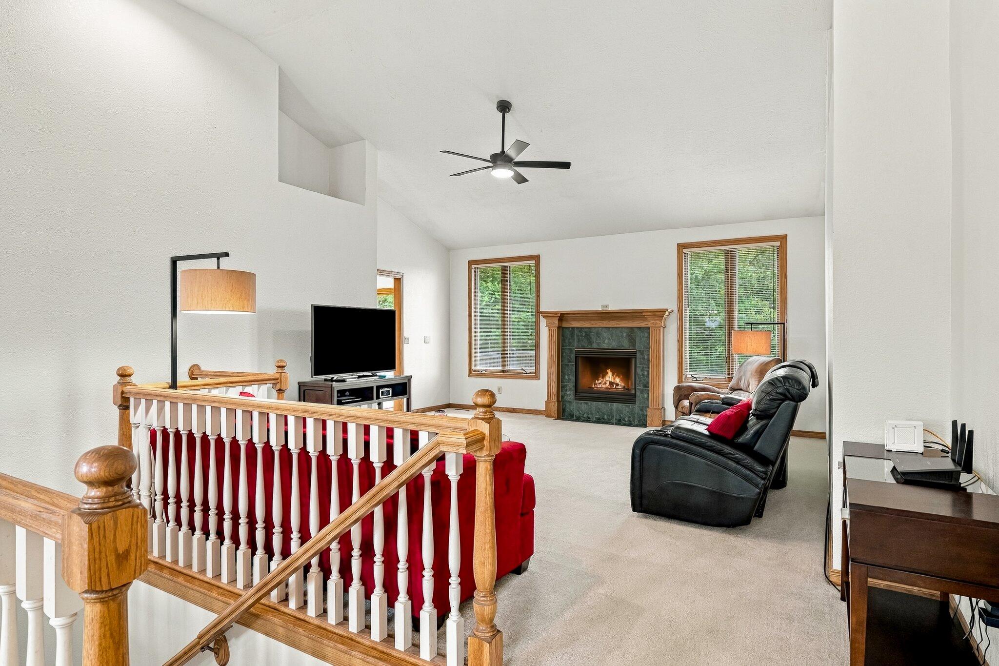 1818 West Country Hill Lane Property Photo 9