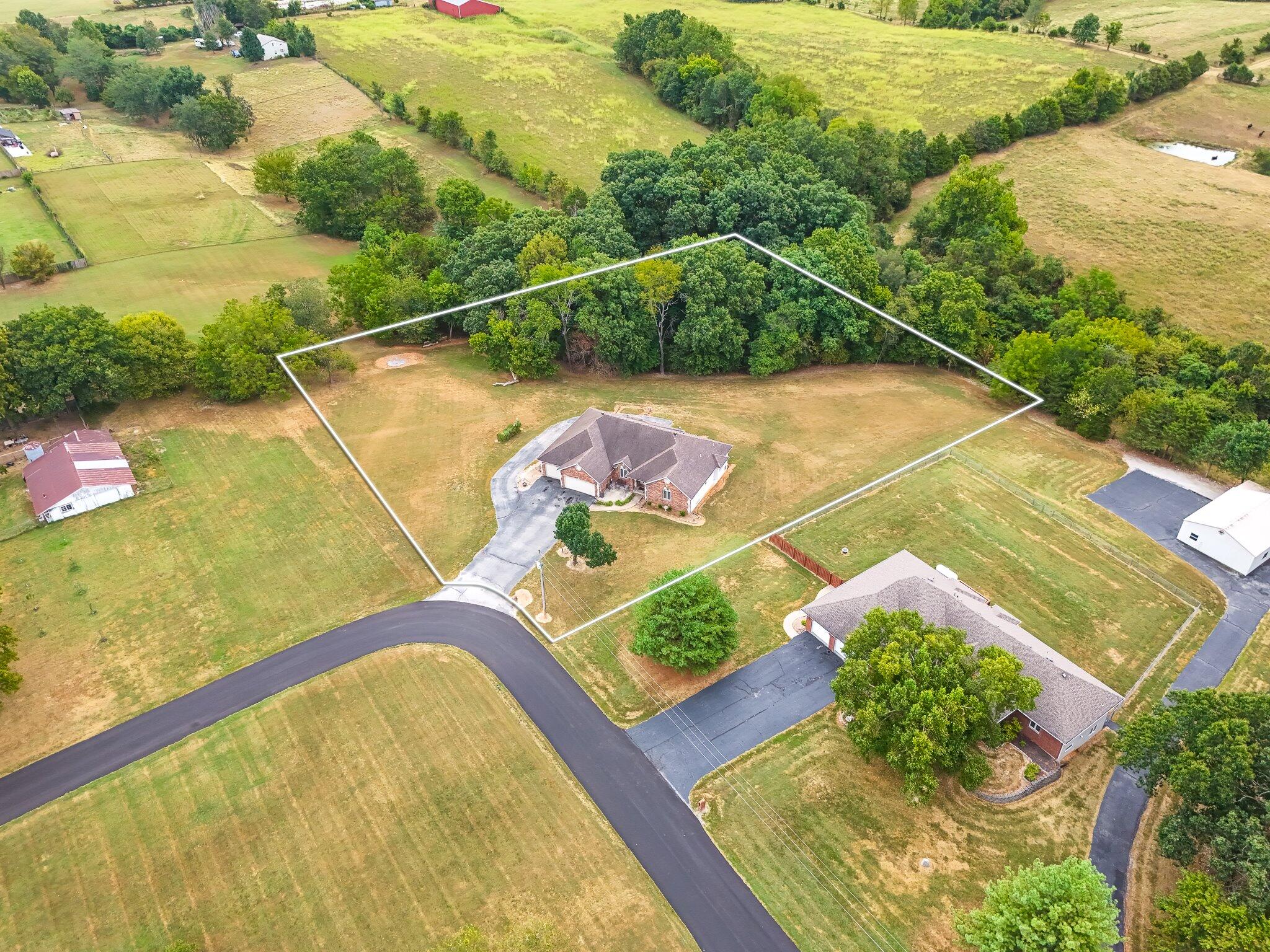 1818 West Country Hill Lane Property Photo 60