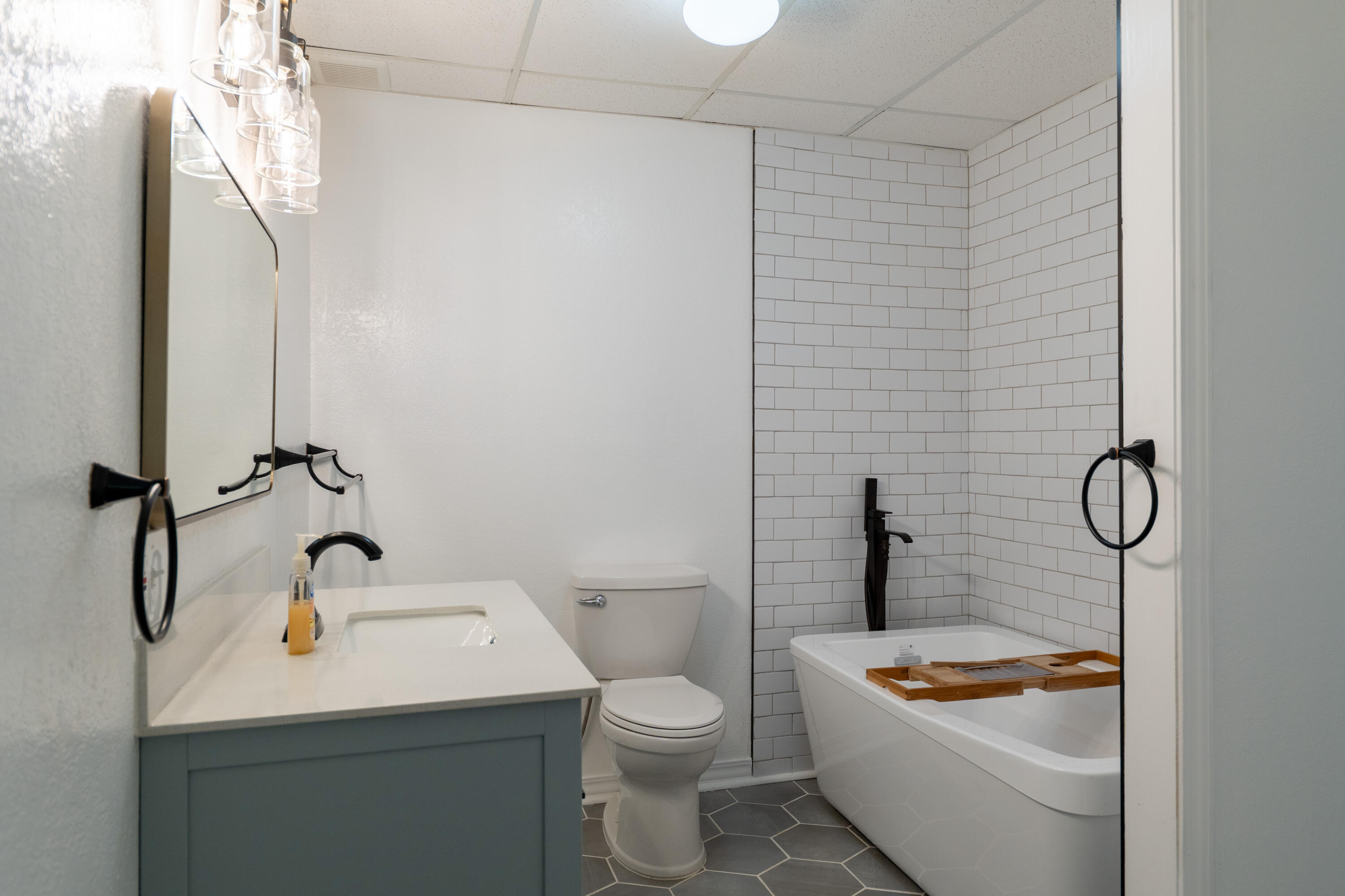 60 Montego Drive Property Photo 33