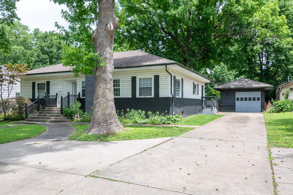 60333711 Property Photo 3