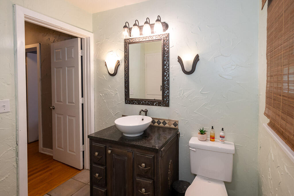 60333711 Property Photo 14