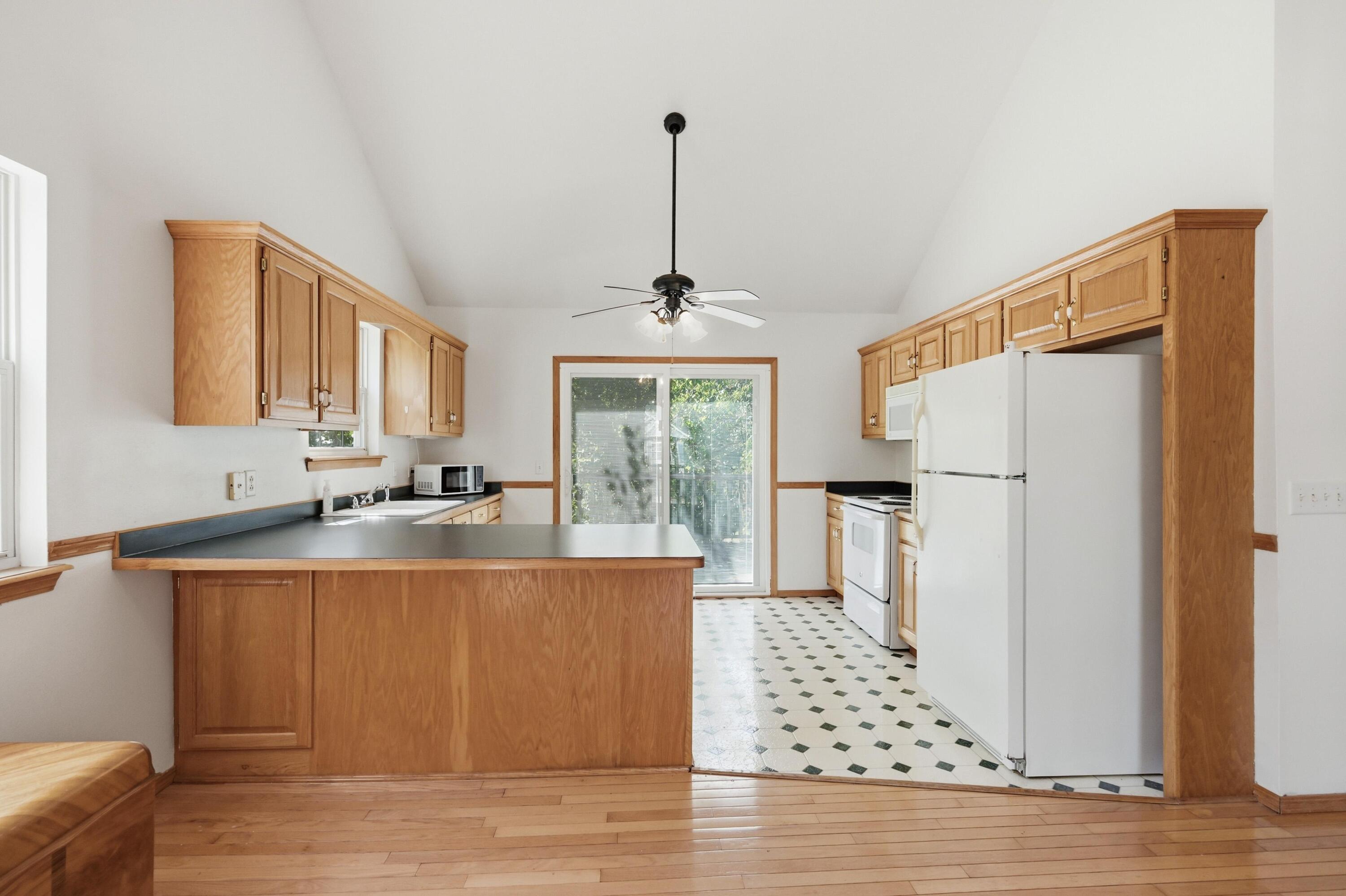 1706 West Marigold Drive Property Photo 11
