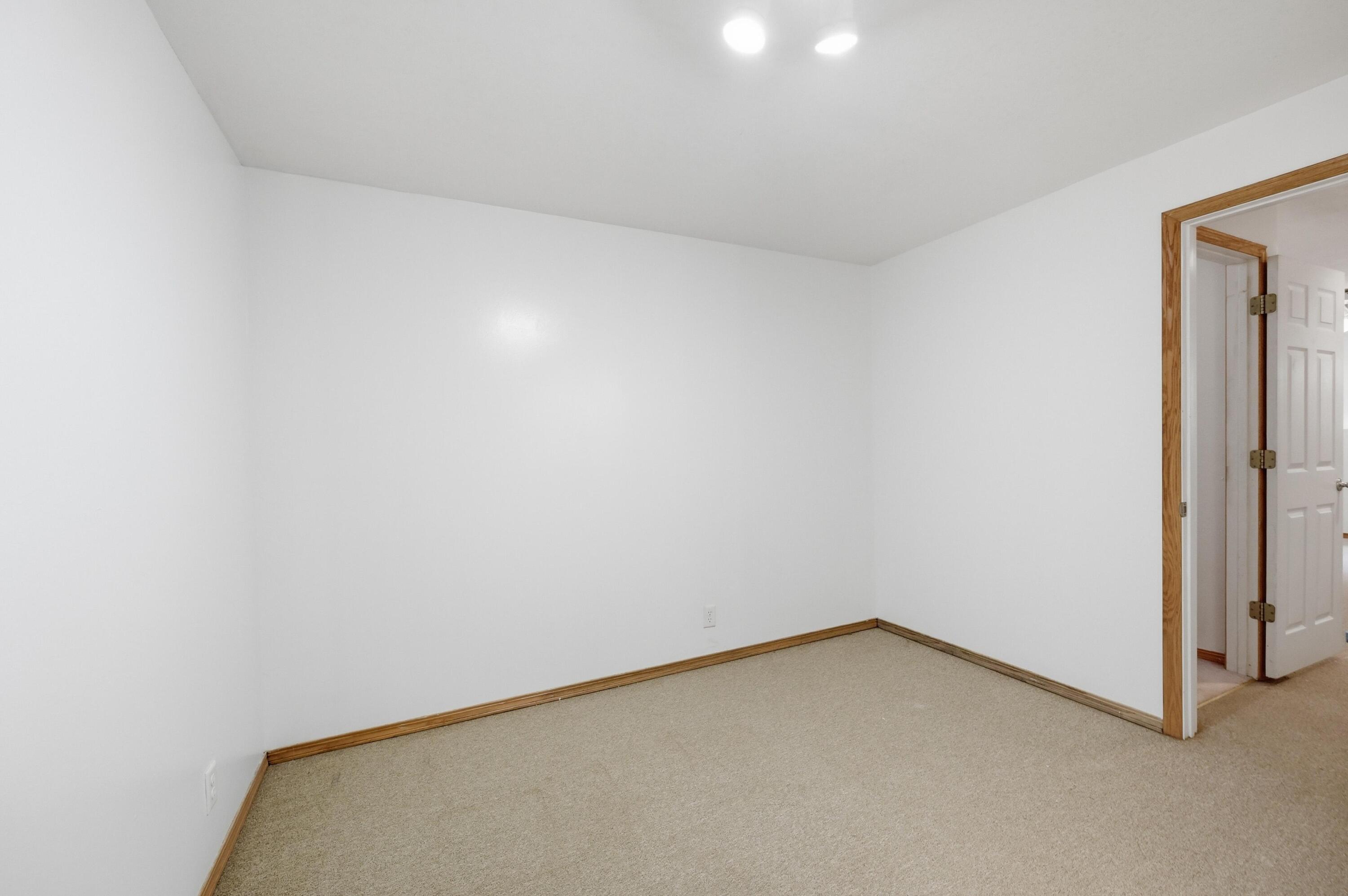 1706 West Marigold Drive Property Photo 38