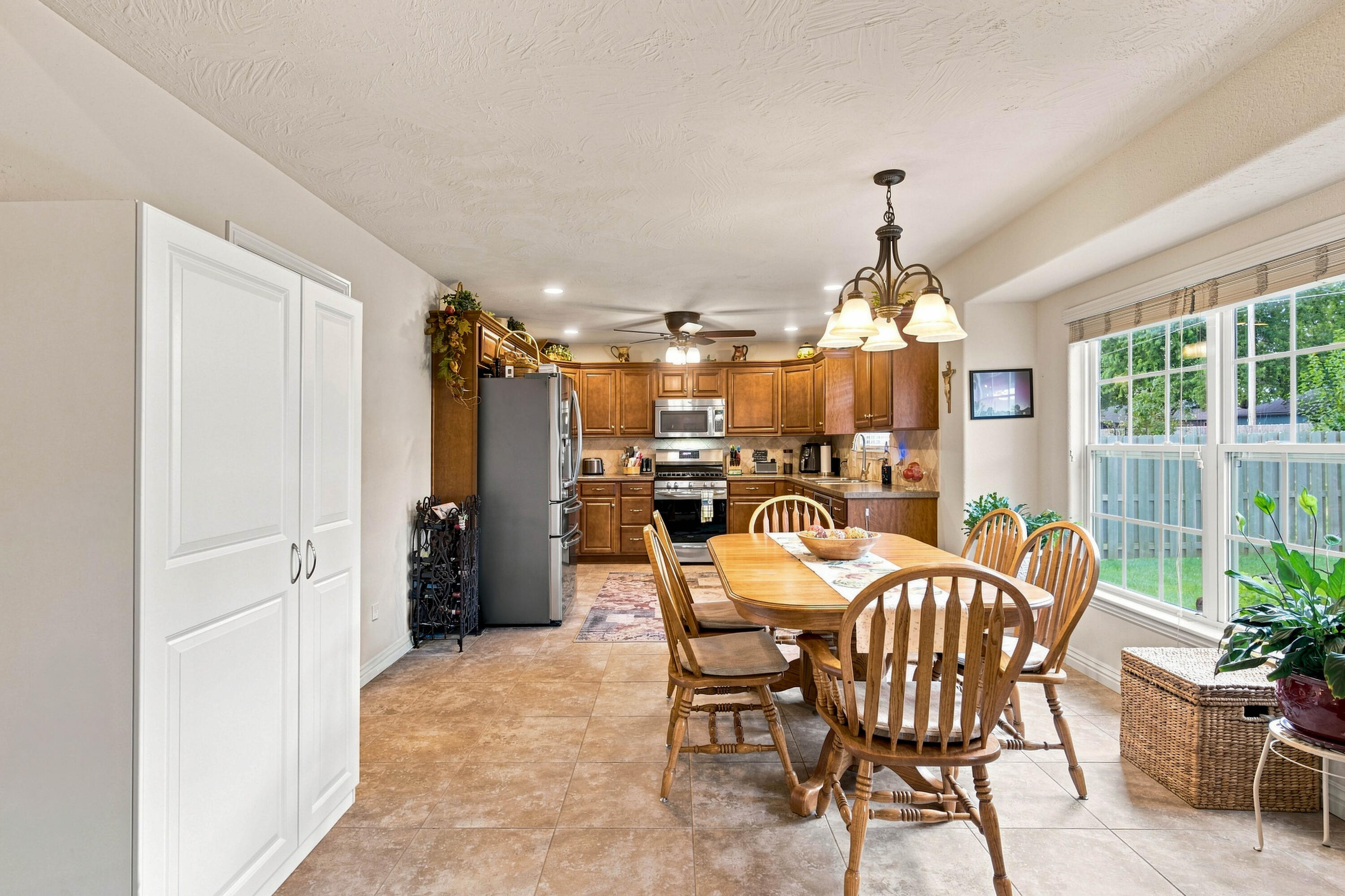 729 North Bluegill Street Property Photo 16