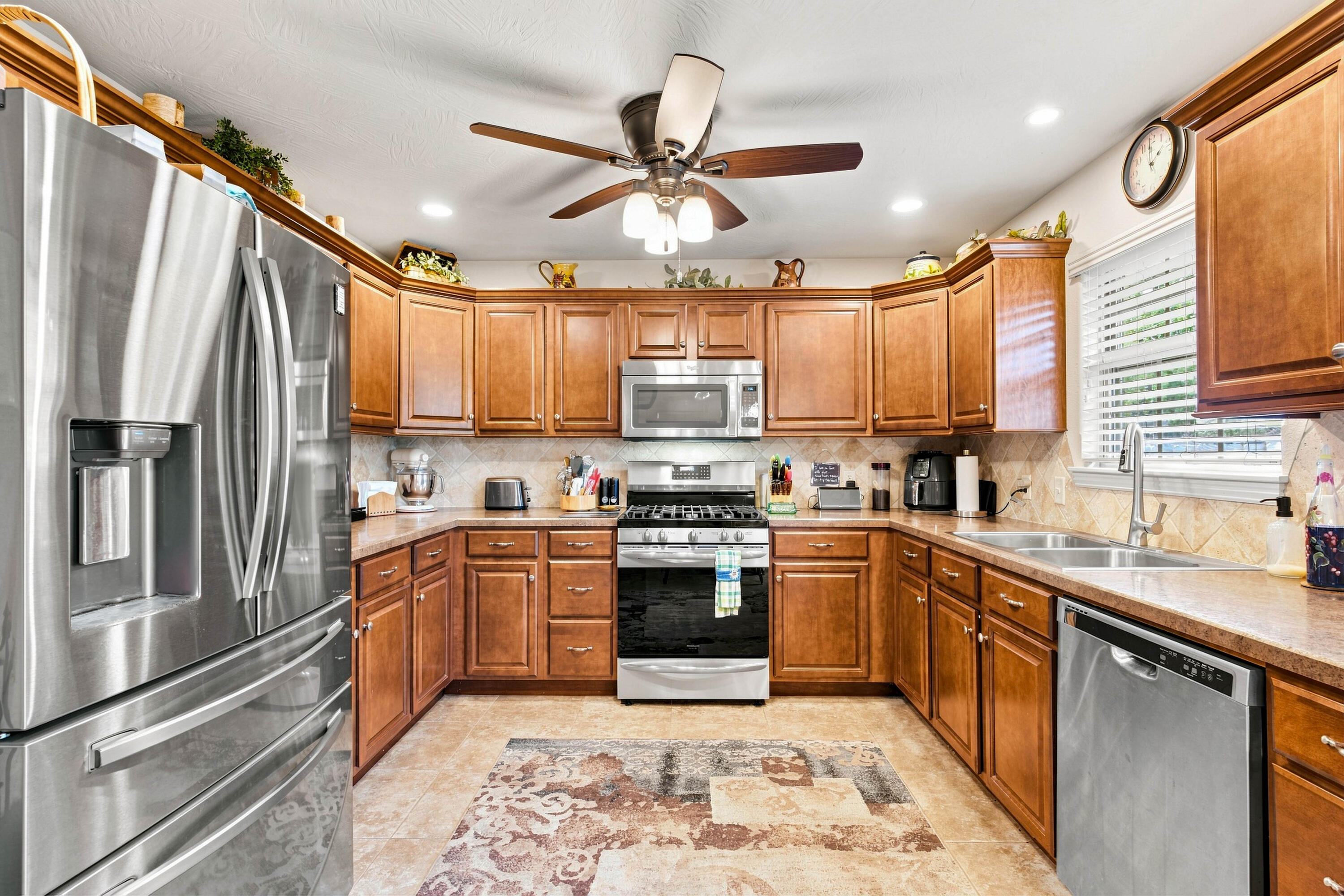 729 North Bluegill Street Property Photo 18