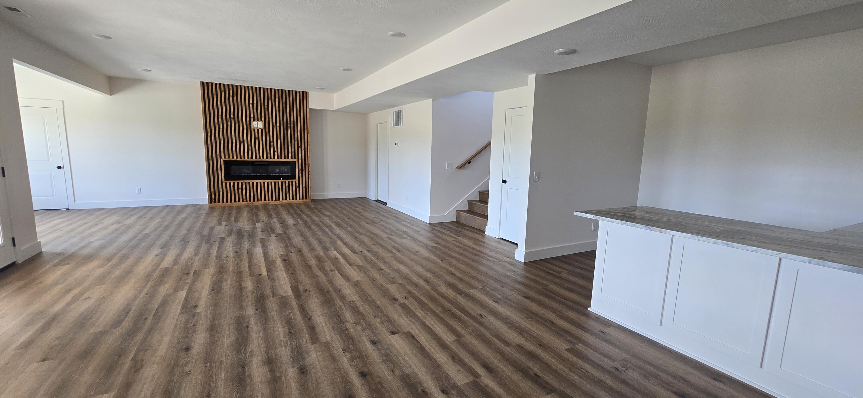 1388 East Walnut Street Property Photo 23
