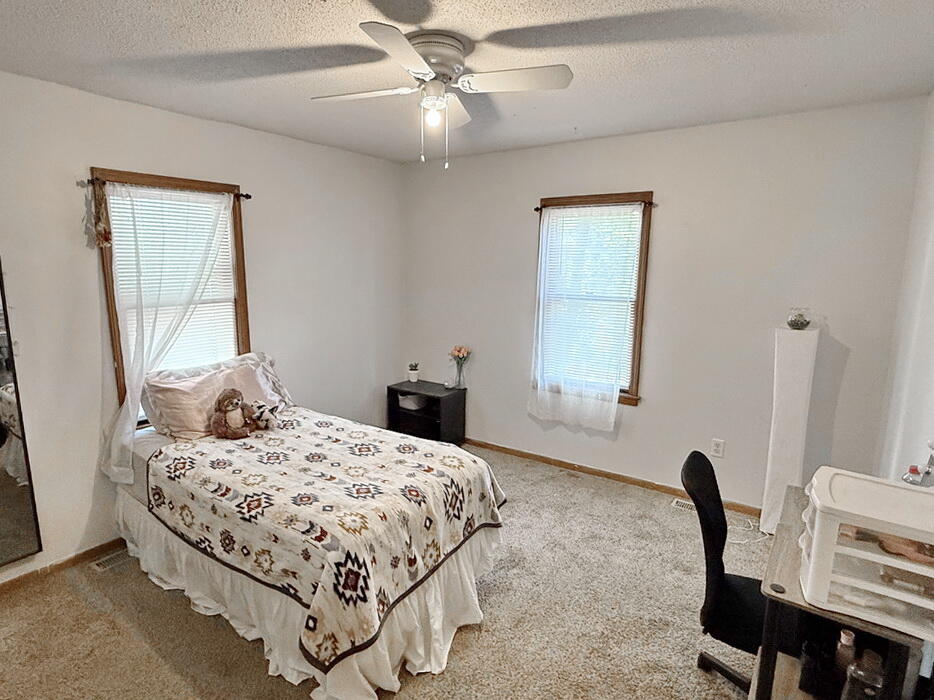 2096 South 2500 Road Property Photo 20