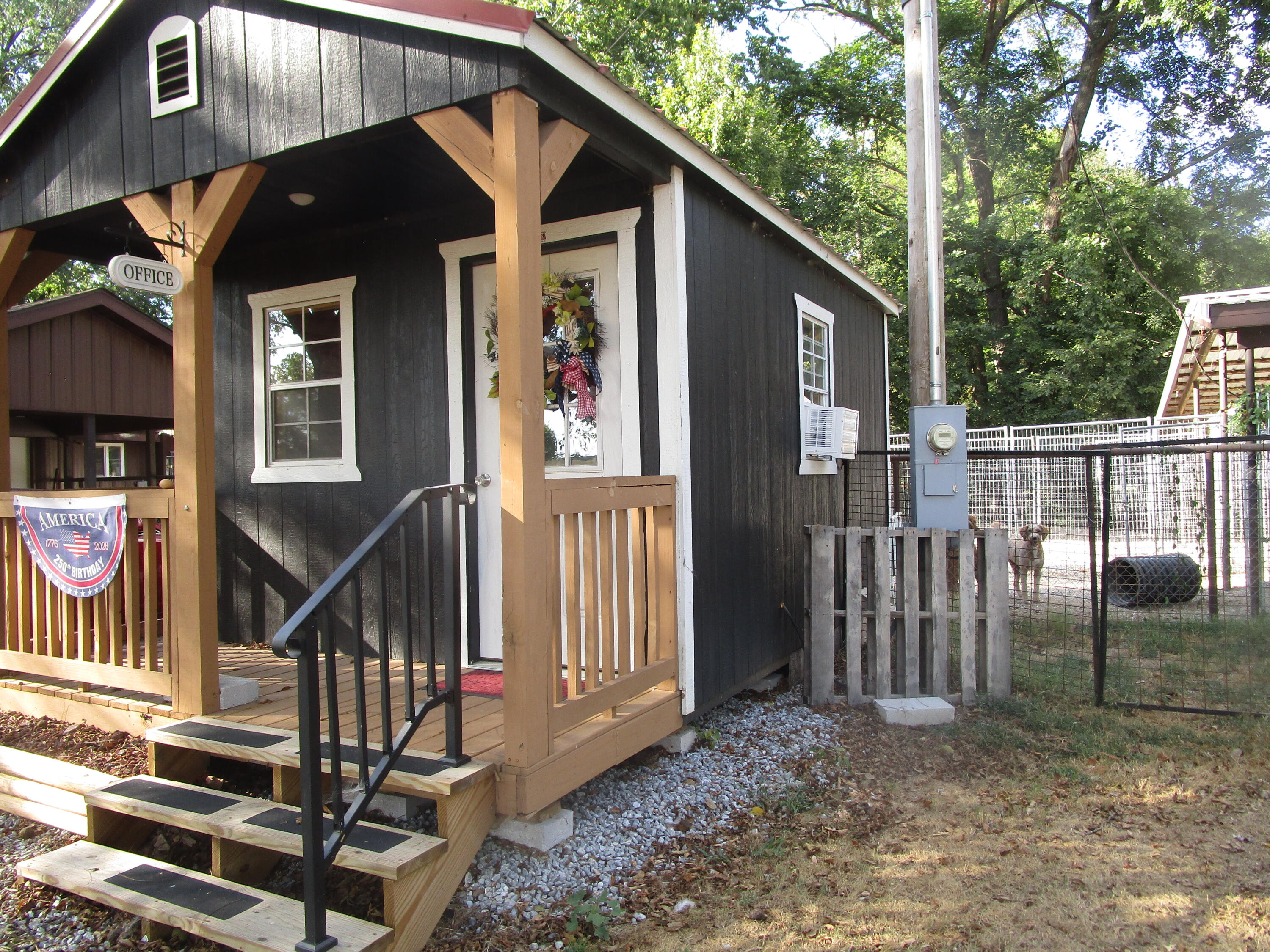 13084 Farm Road 1040 Property Photo 59