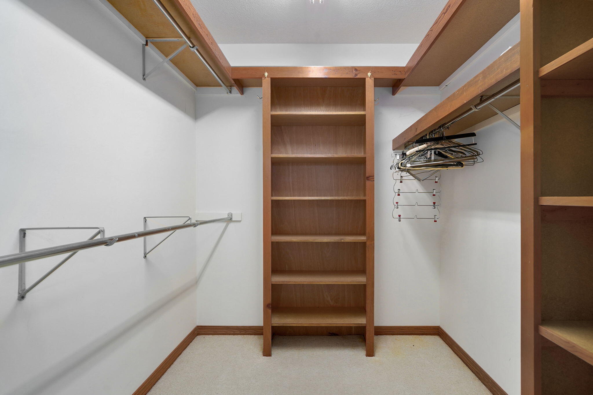1401 Dierker Drive Property Photo 17