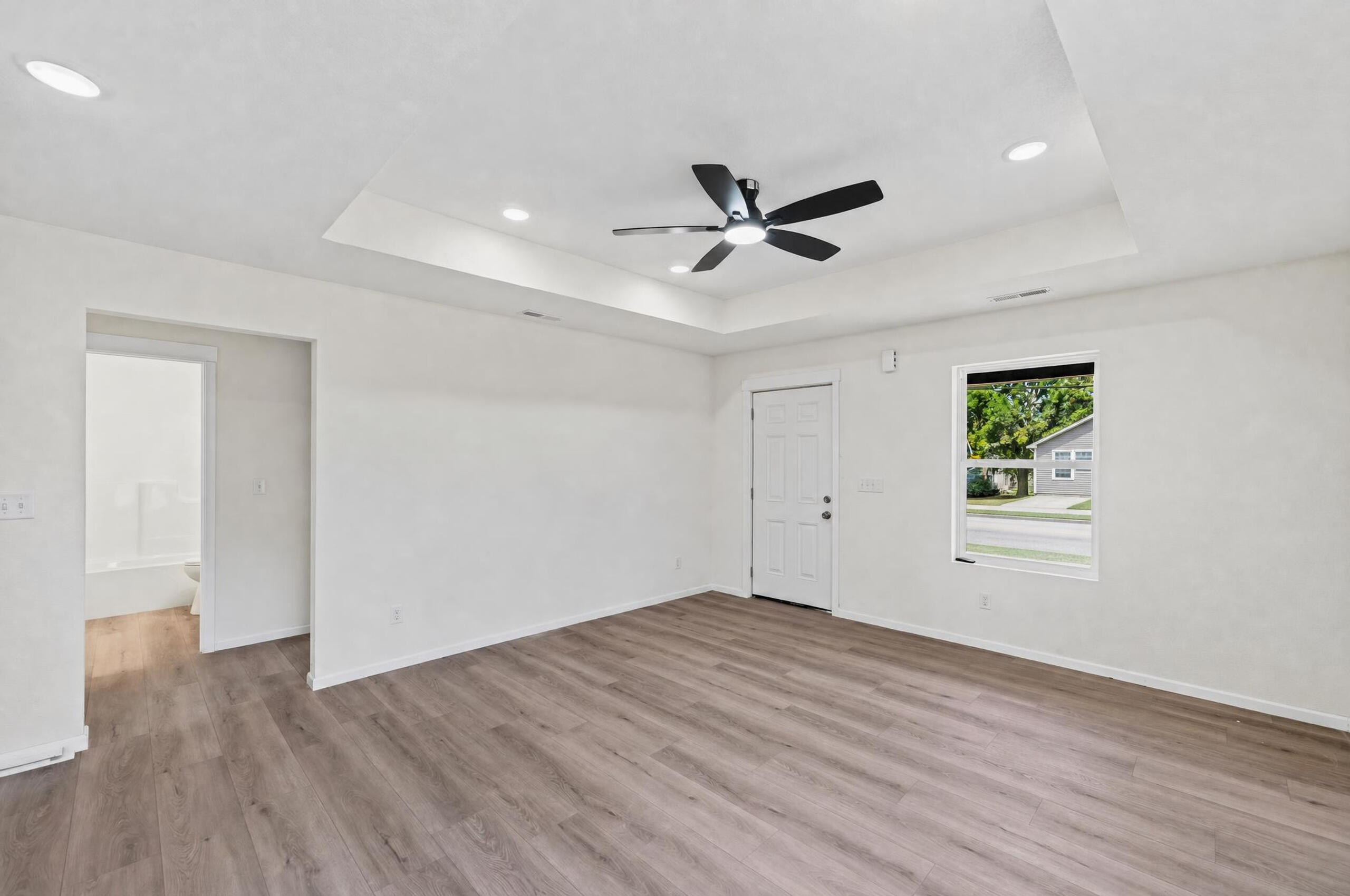 1451 North Lexington Avenue Property Photo 8