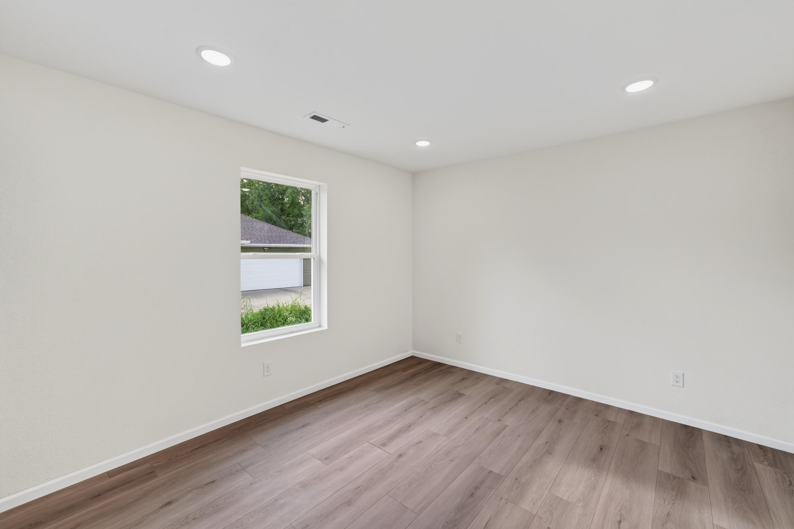 1451 North Lexington Avenue Property Photo 11