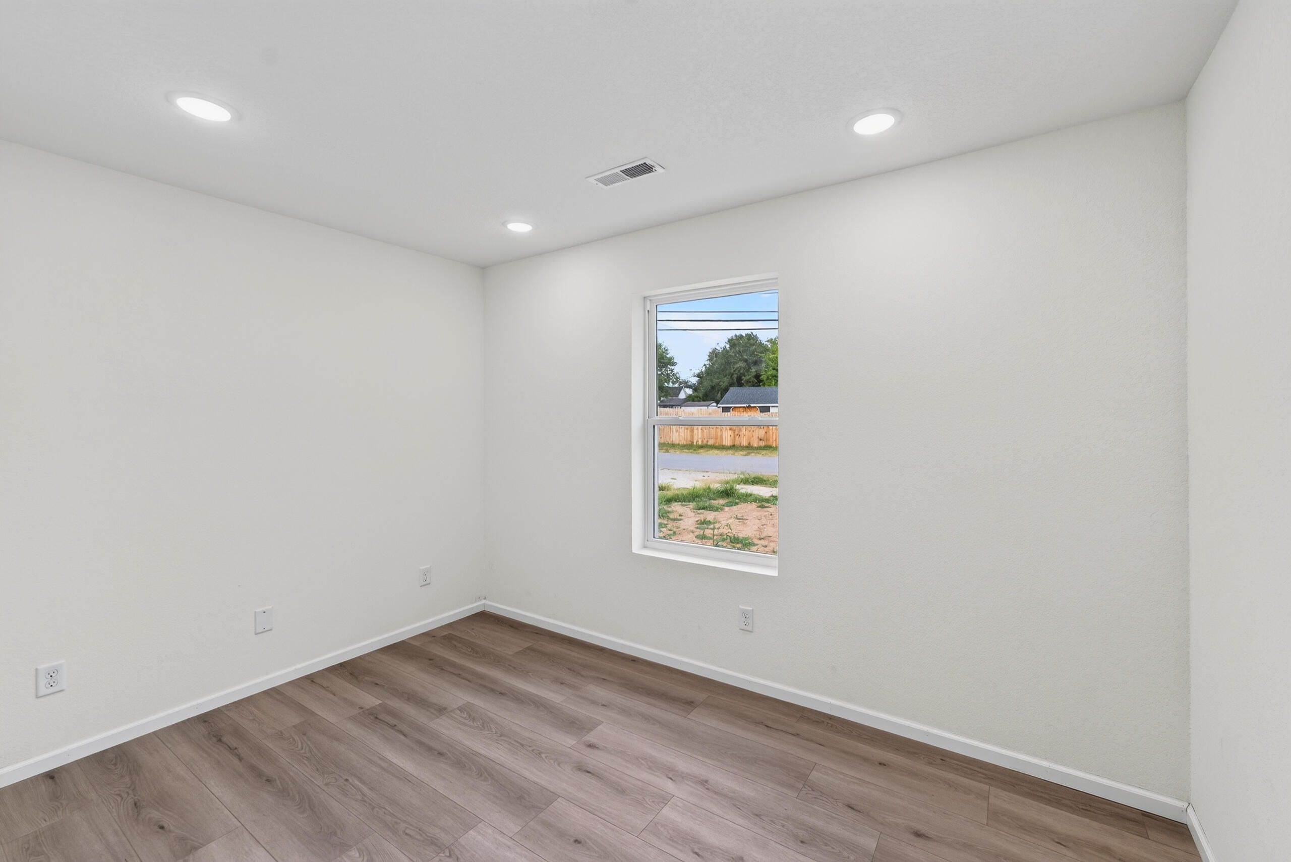 1451 North Lexington Avenue Property Photo 32