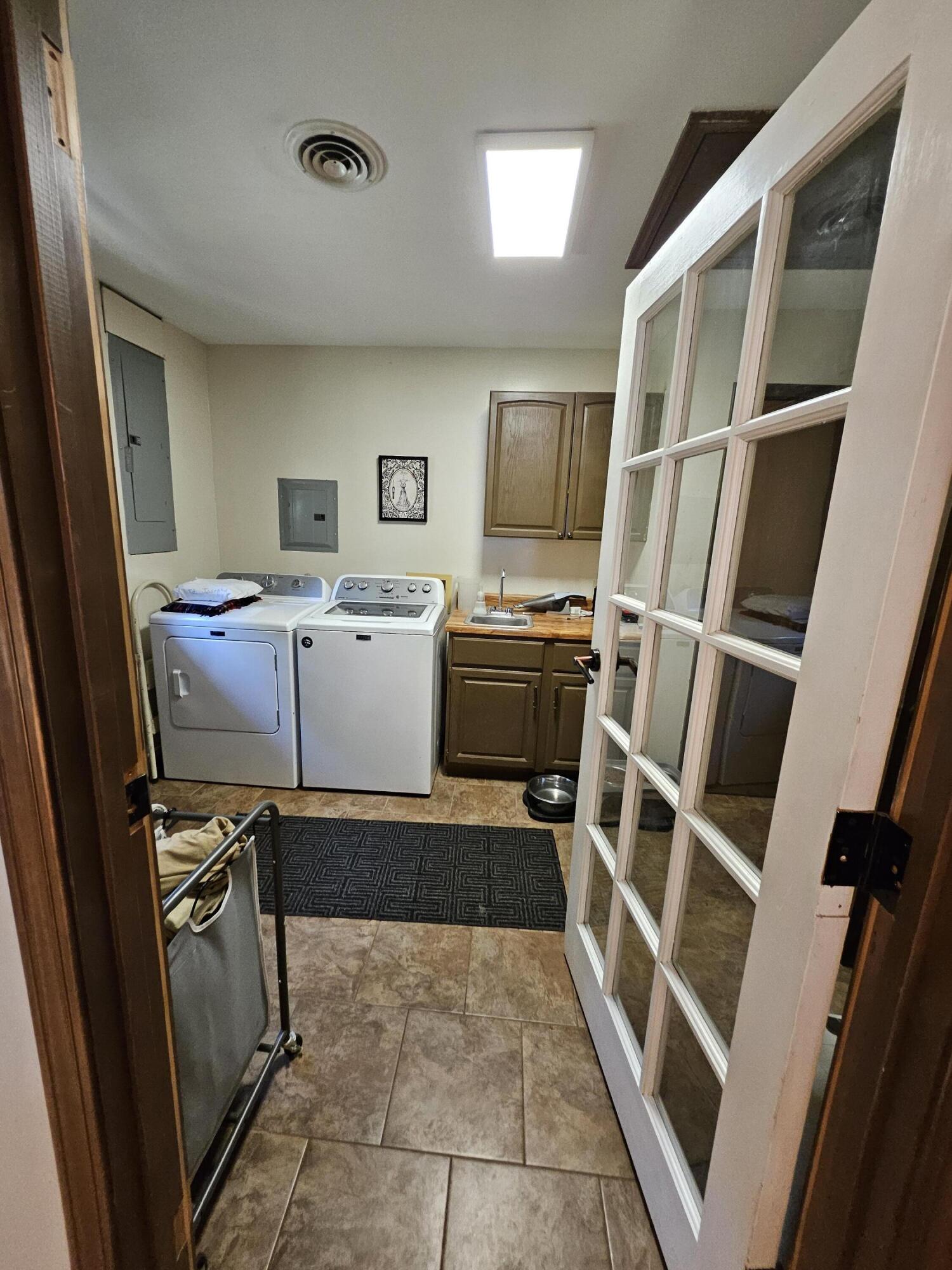 6333 South State Highway 125 Property Photo 19