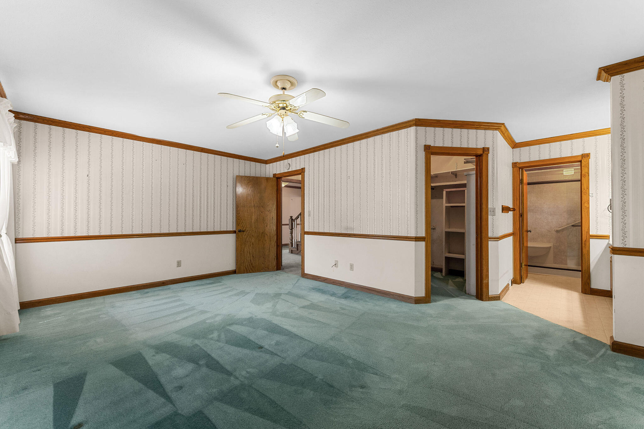 321 Valley Park Drive Property Photo 16