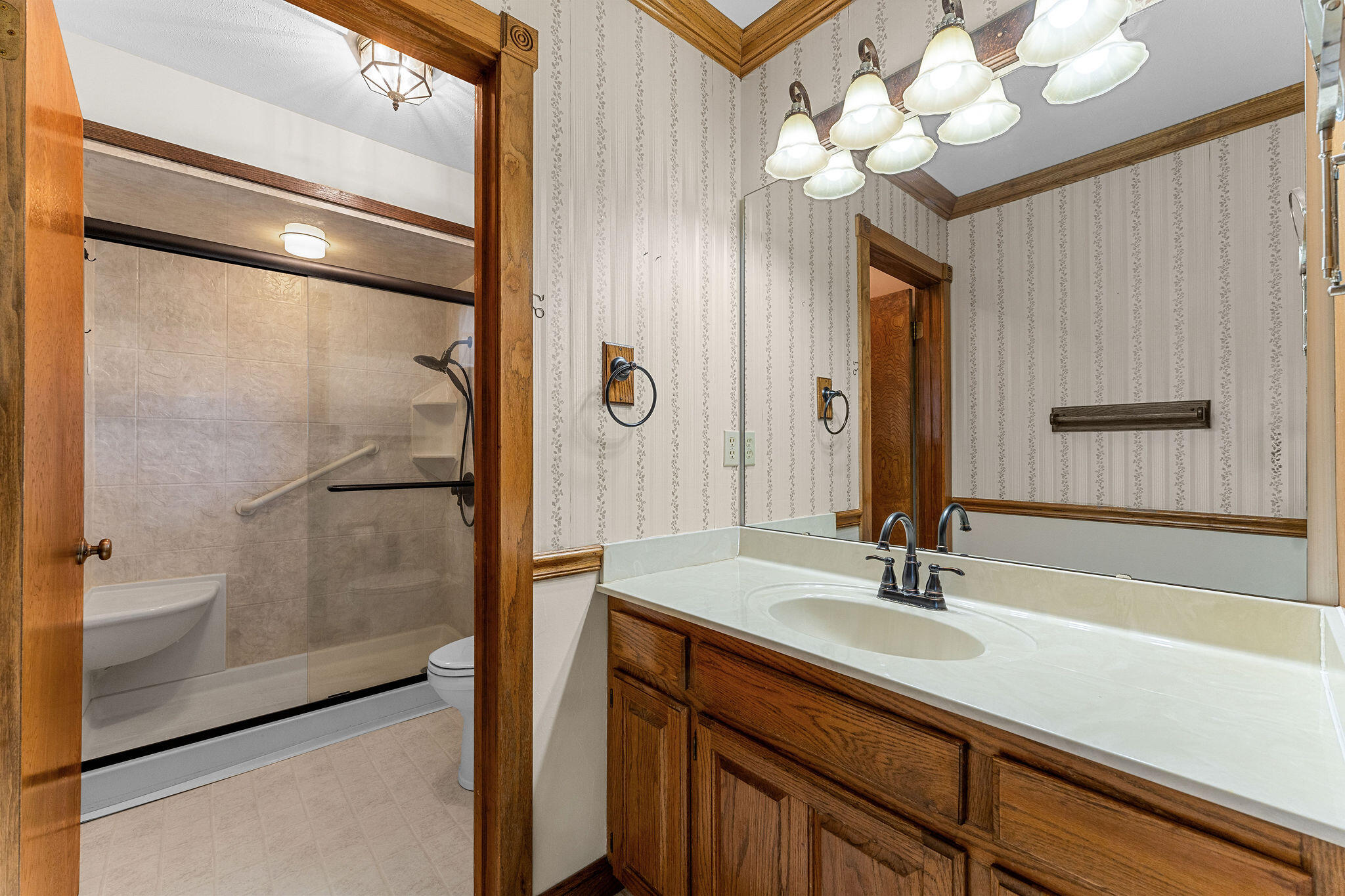 321 Valley Park Drive Property Photo 17