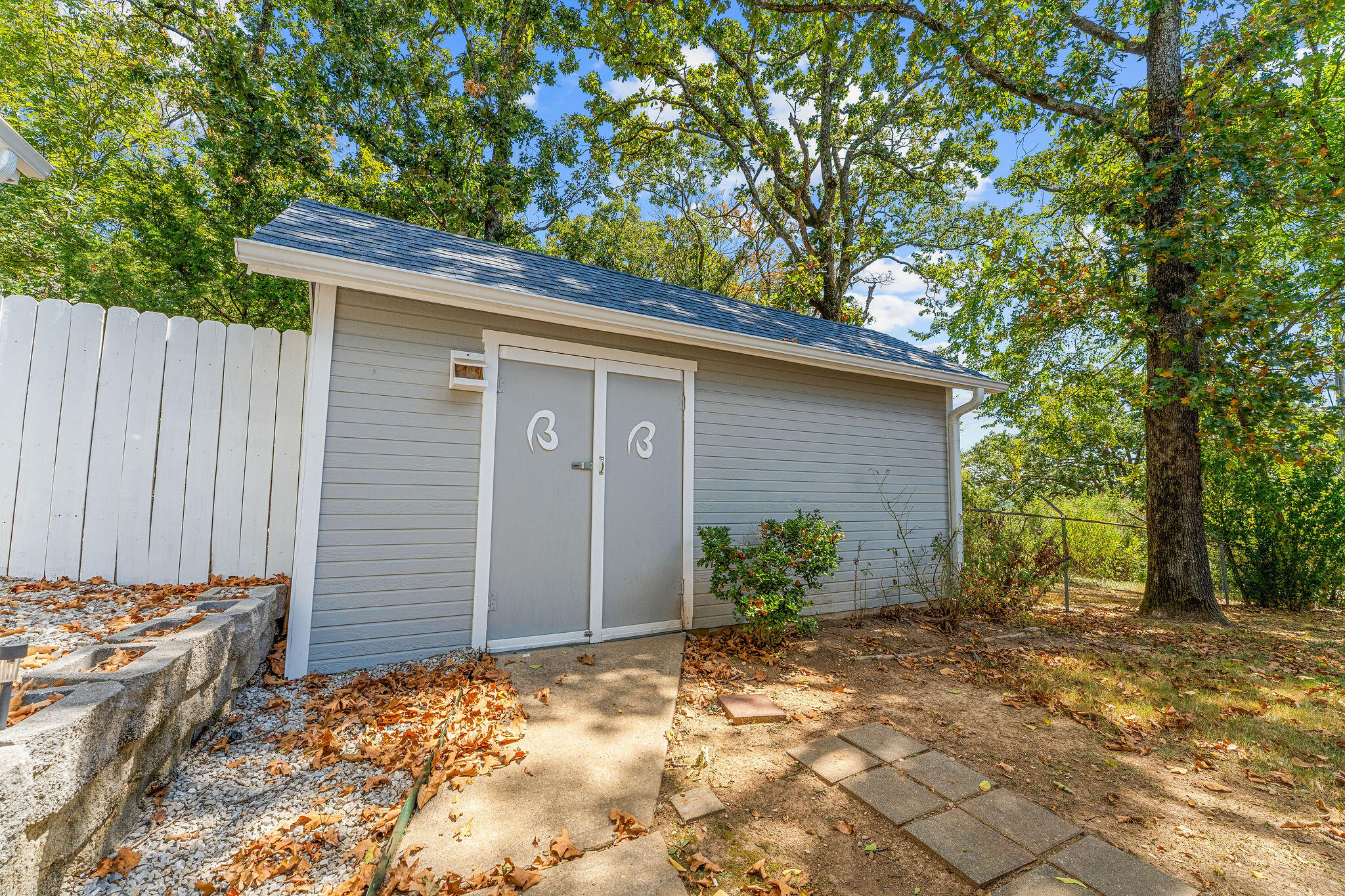 321 Valley Park Drive Property Photo 27
