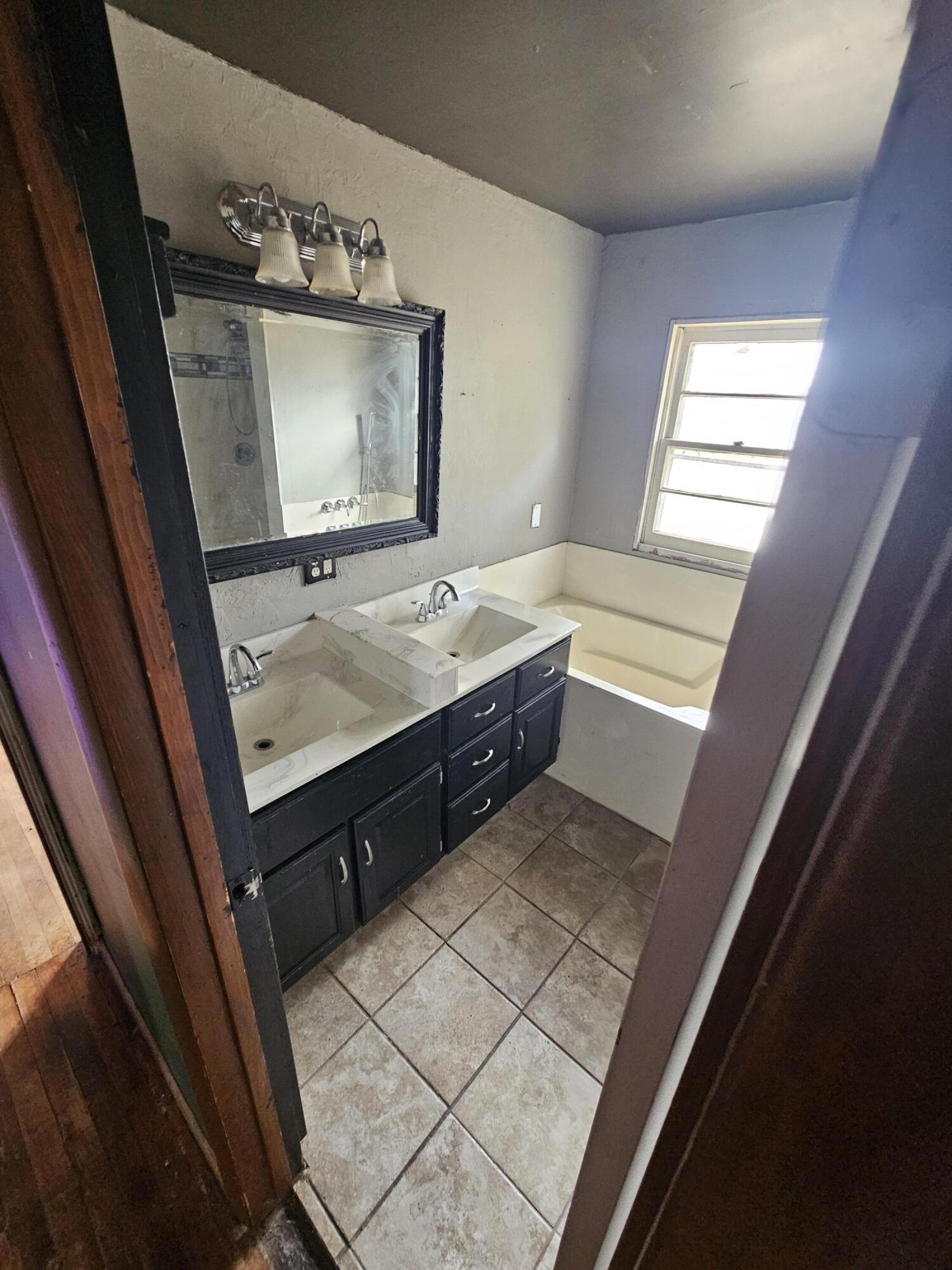 16660 State Highway 14 Property Photo 26